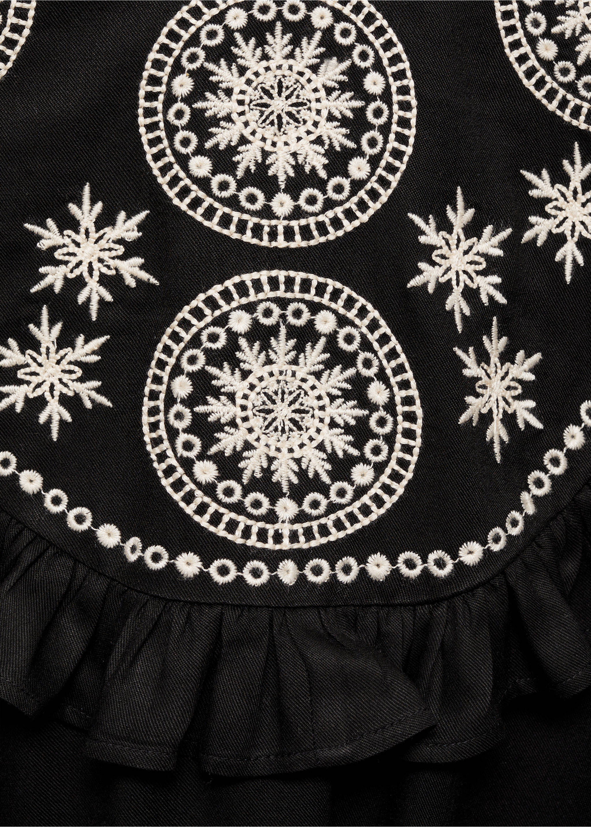 Fluid blouse with embroidered details - Details of the article 8, Black. Ref: 77017677-00.