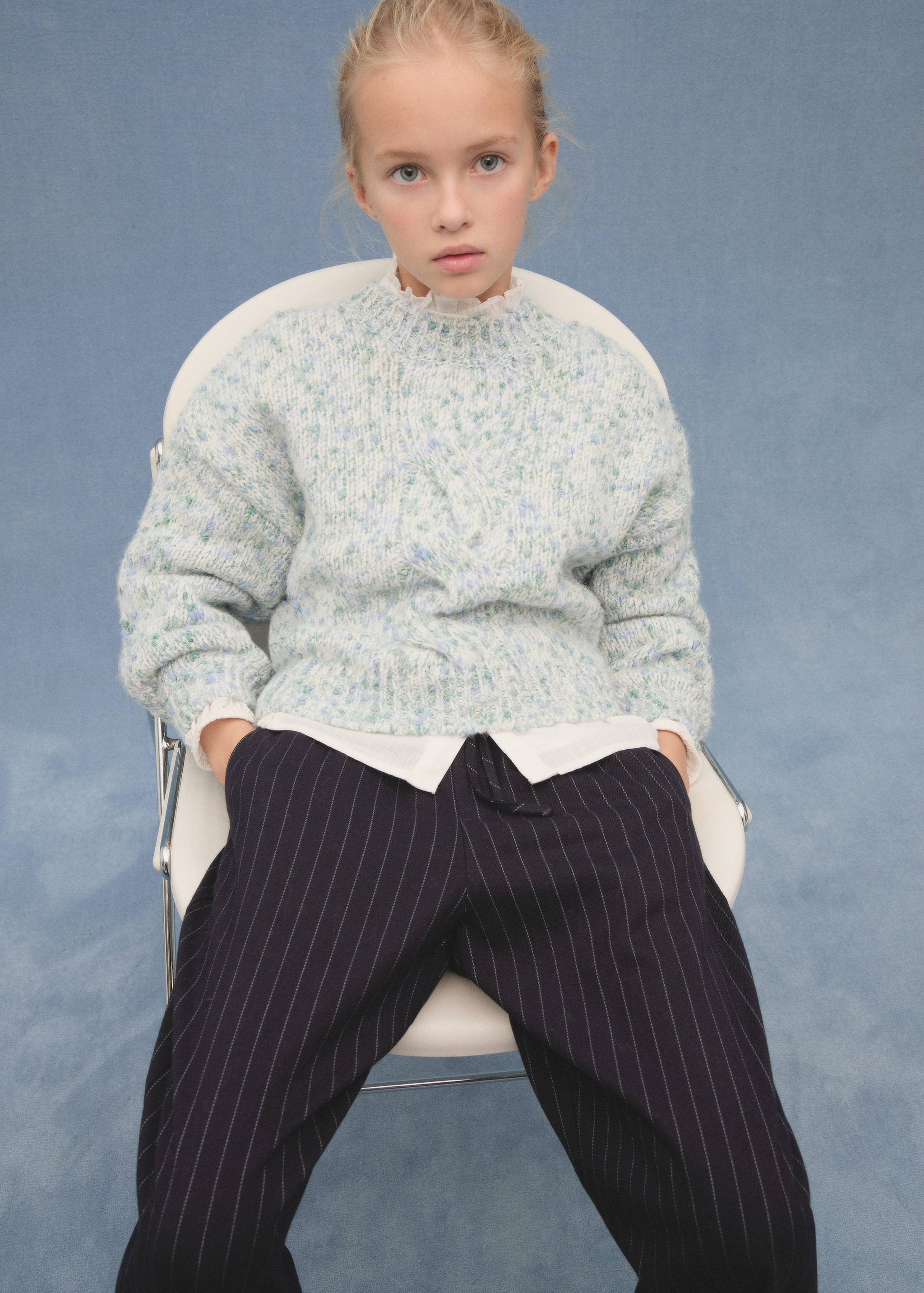 Bicolour knit sweater - Details of the article 4