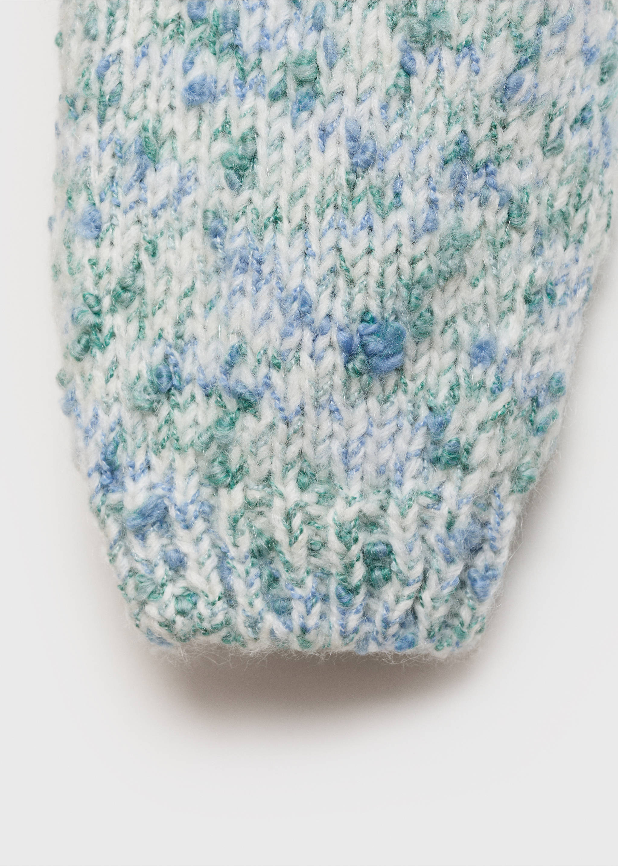 Pull-over bicolore maille - Détail de l'article 0, Vert d´eau. Ref: 77017710-00.