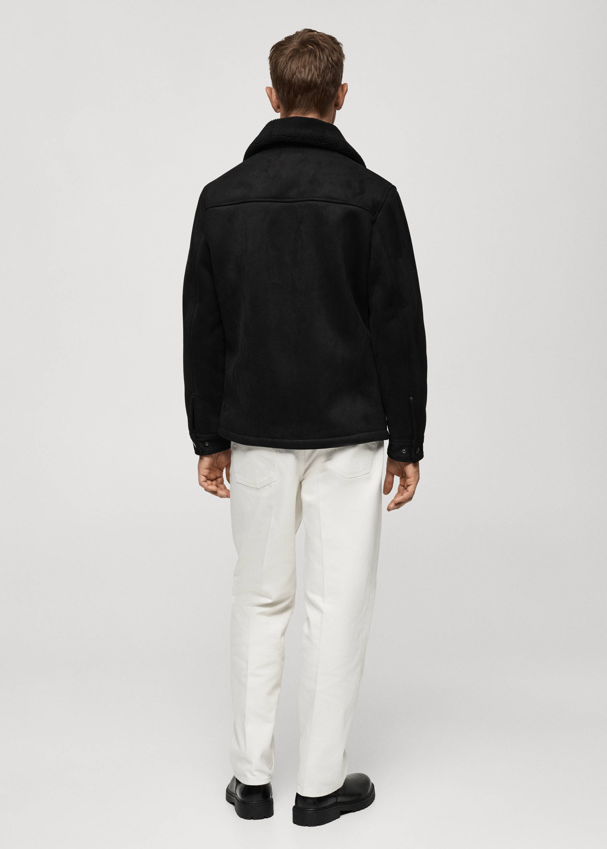 Geacă din imitație de blană de miel cu două fețe - Spatele articolului