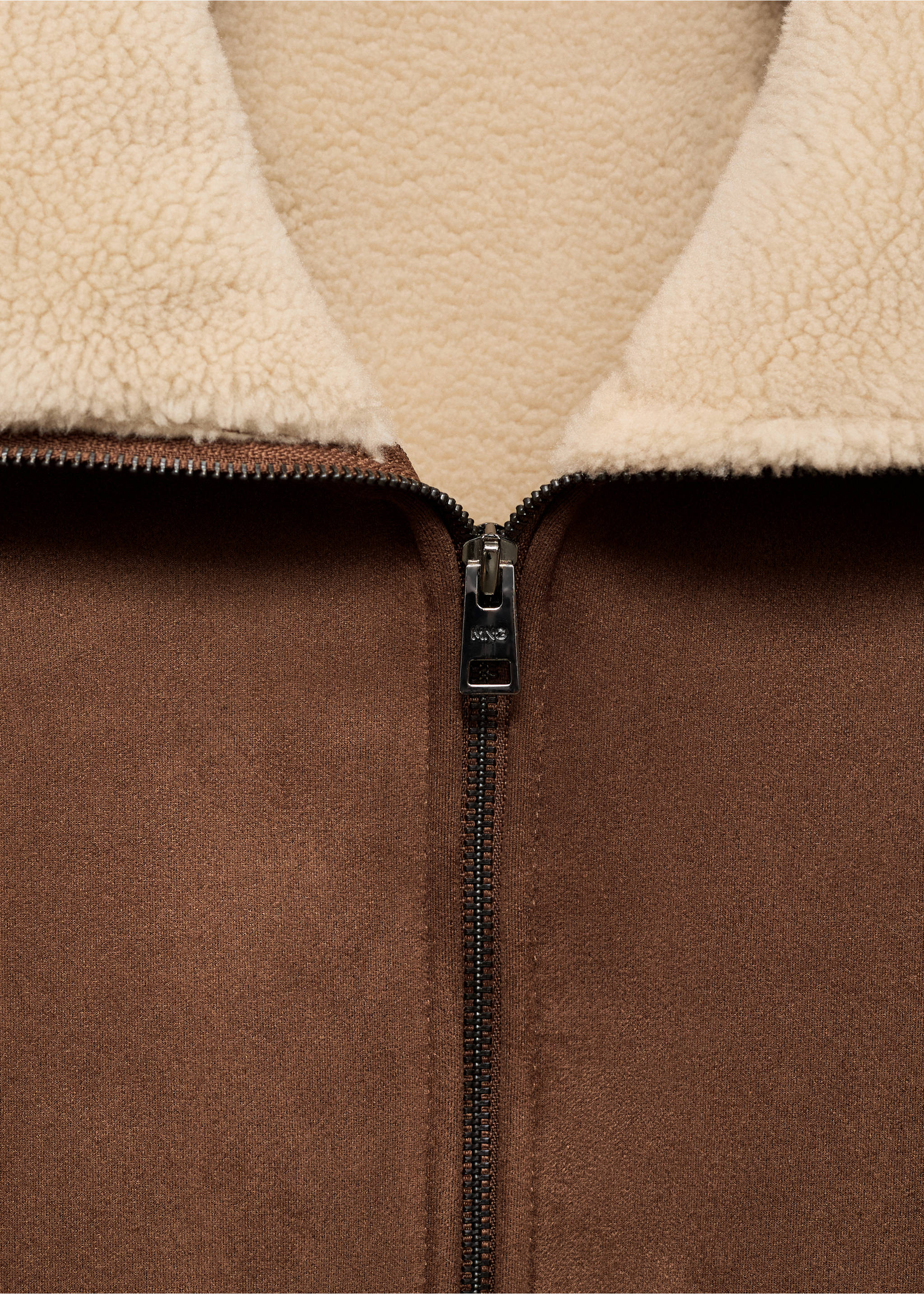 Doubleface-Jacke aus Kunstshearling - Detail des Artikels 8, Braun. Ref: 77017917-00.