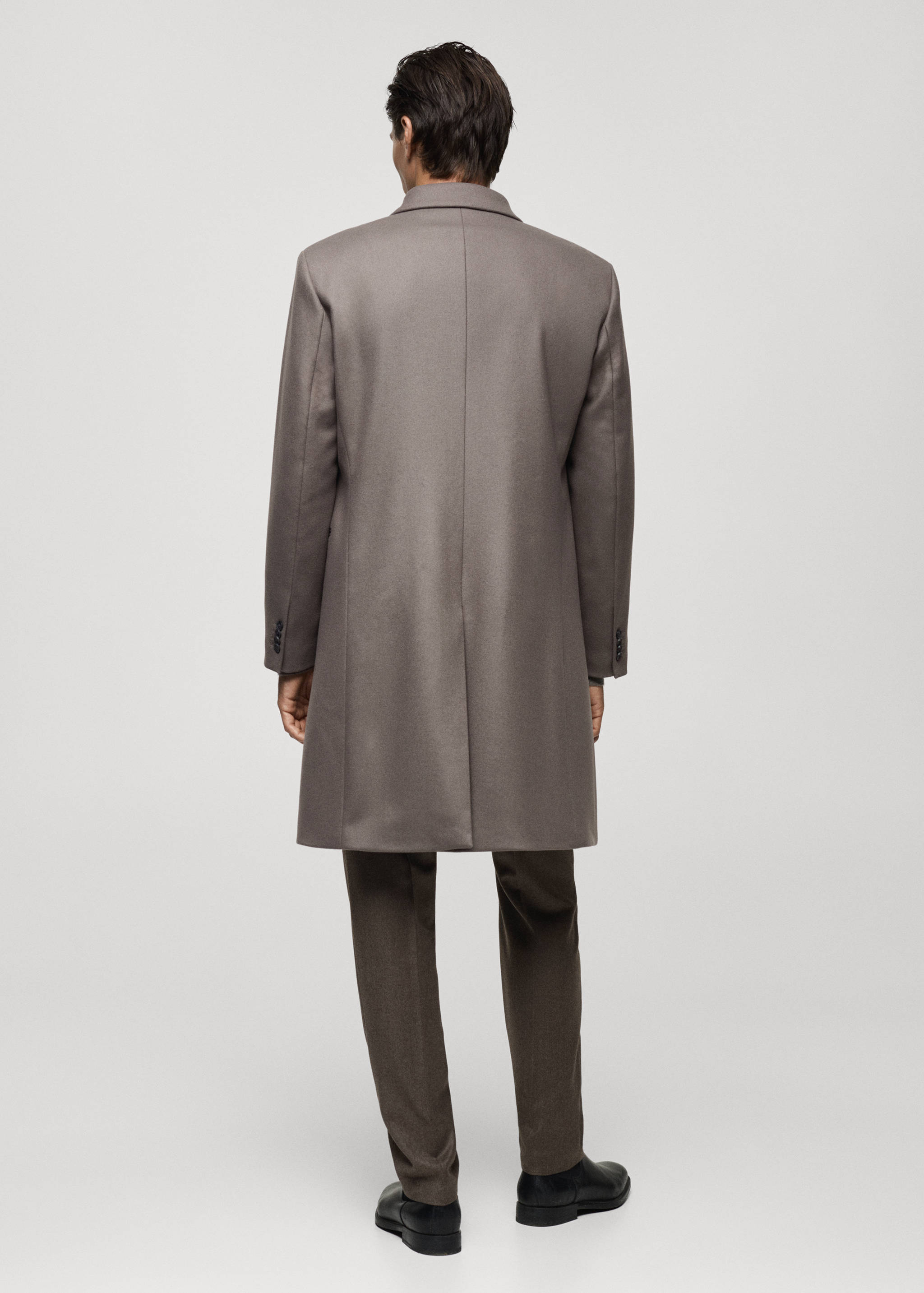 Sobretudo assertoado de 100% lã italiana - Verso do artigo