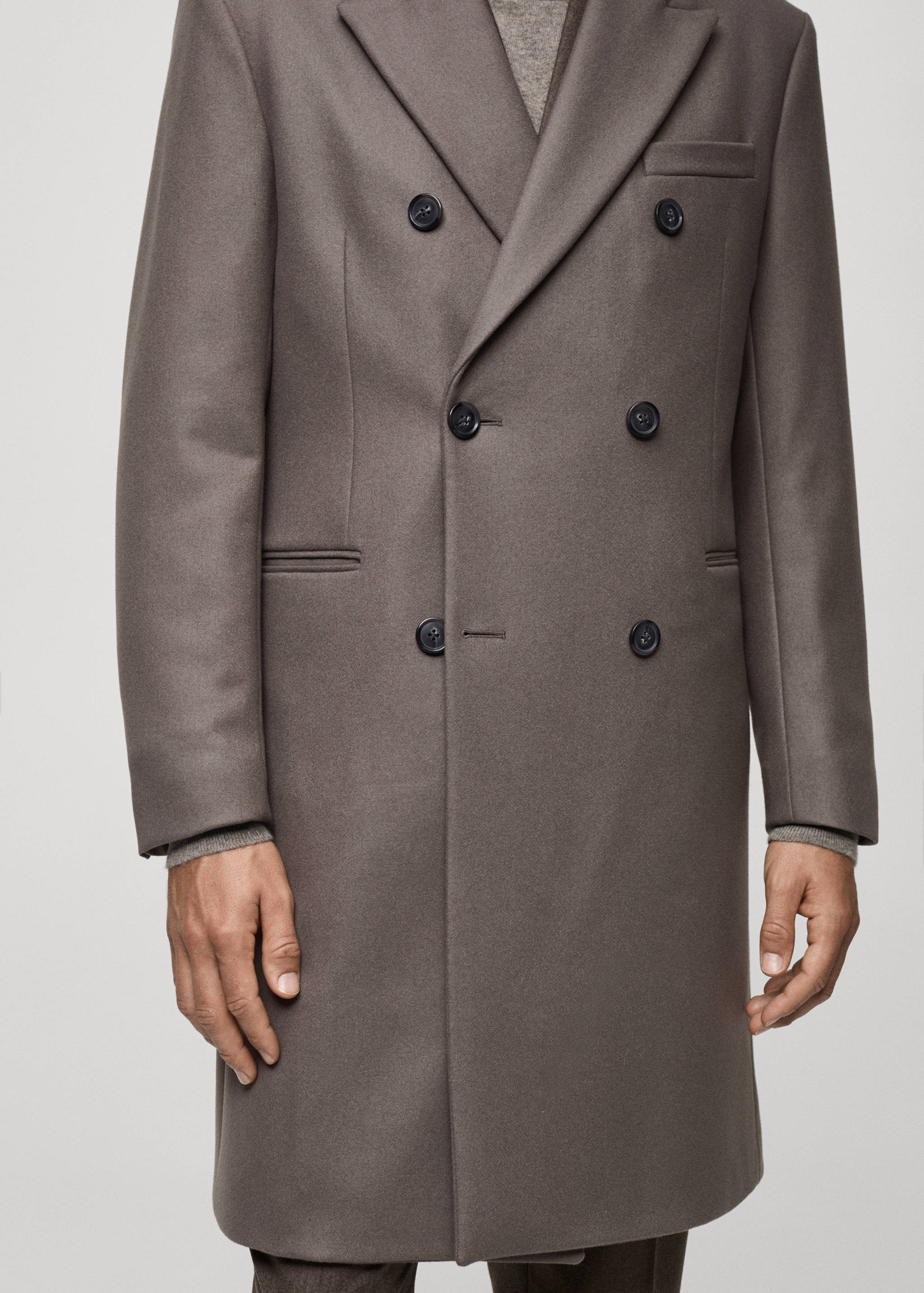 Sobretudo assertoado de 100% lã italiana - Pormenor do artigo 6