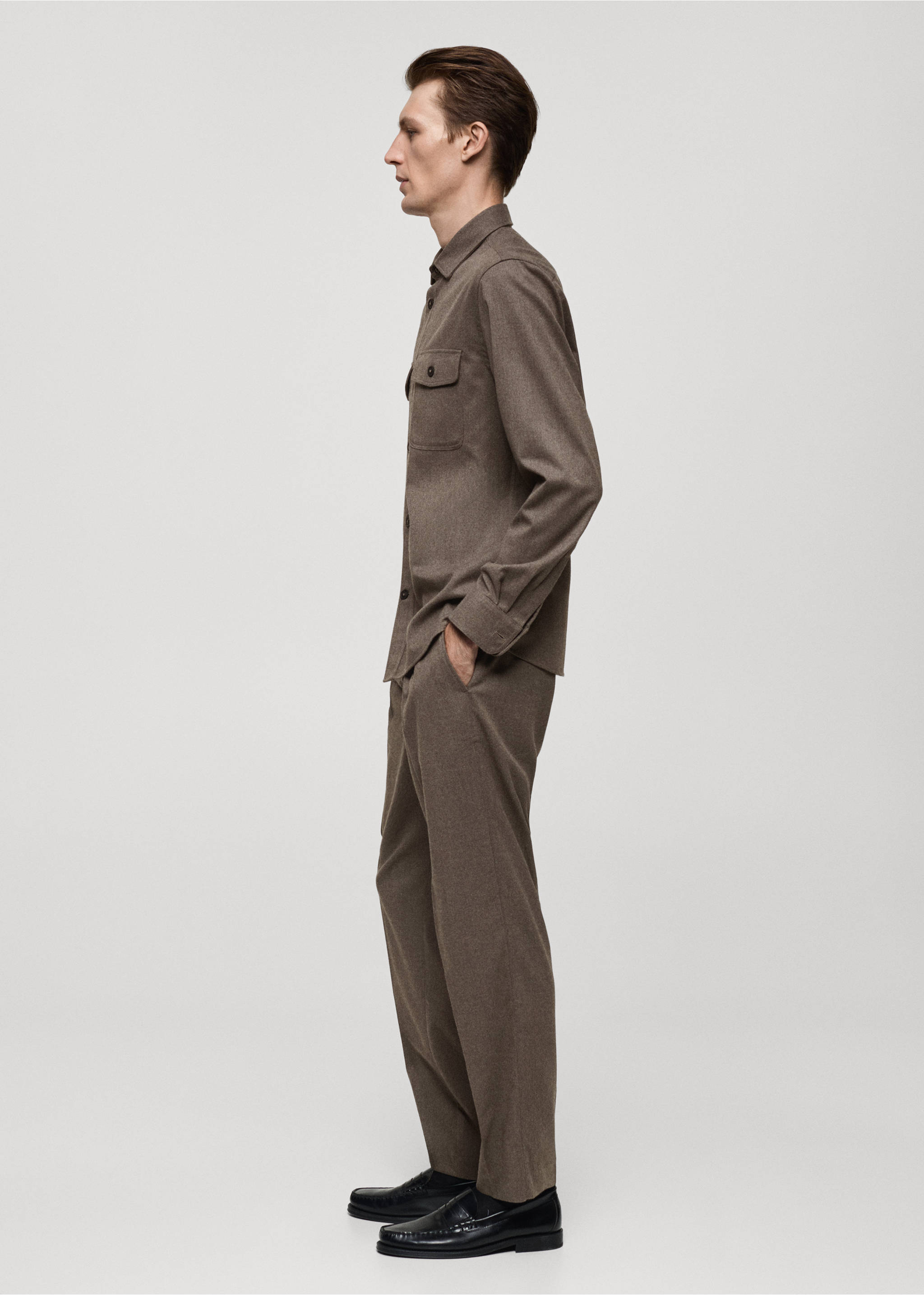 Regular Fit Bundfaltenhose mit Kordelzug - Detail des Artikels 2, Nerzgrau. Ref: 77017922-00.