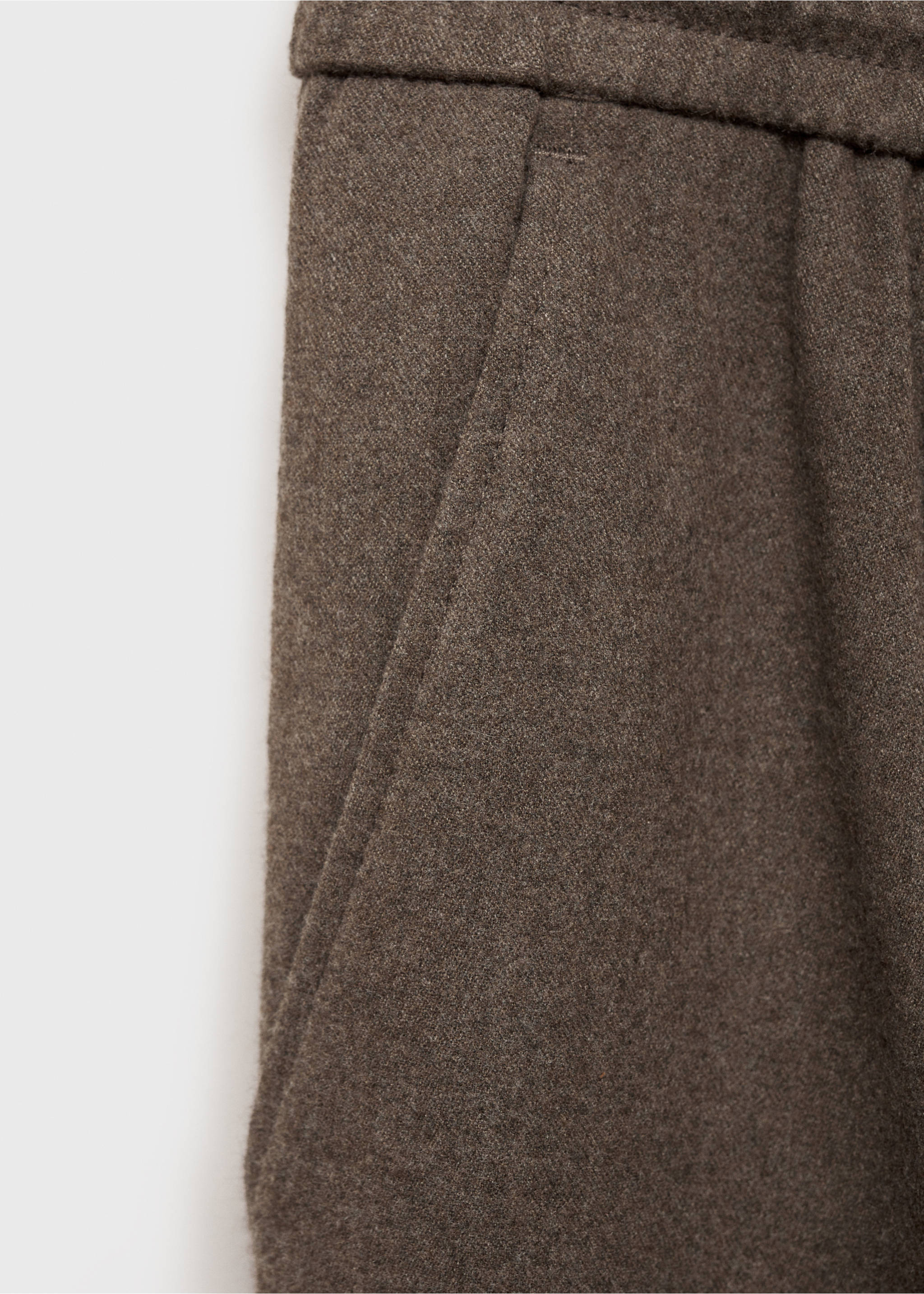 Regular Fit Bundfaltenhose mit Kordelzug - Detail des Artikels 8, Nerzgrau. Ref: 77017922-00.