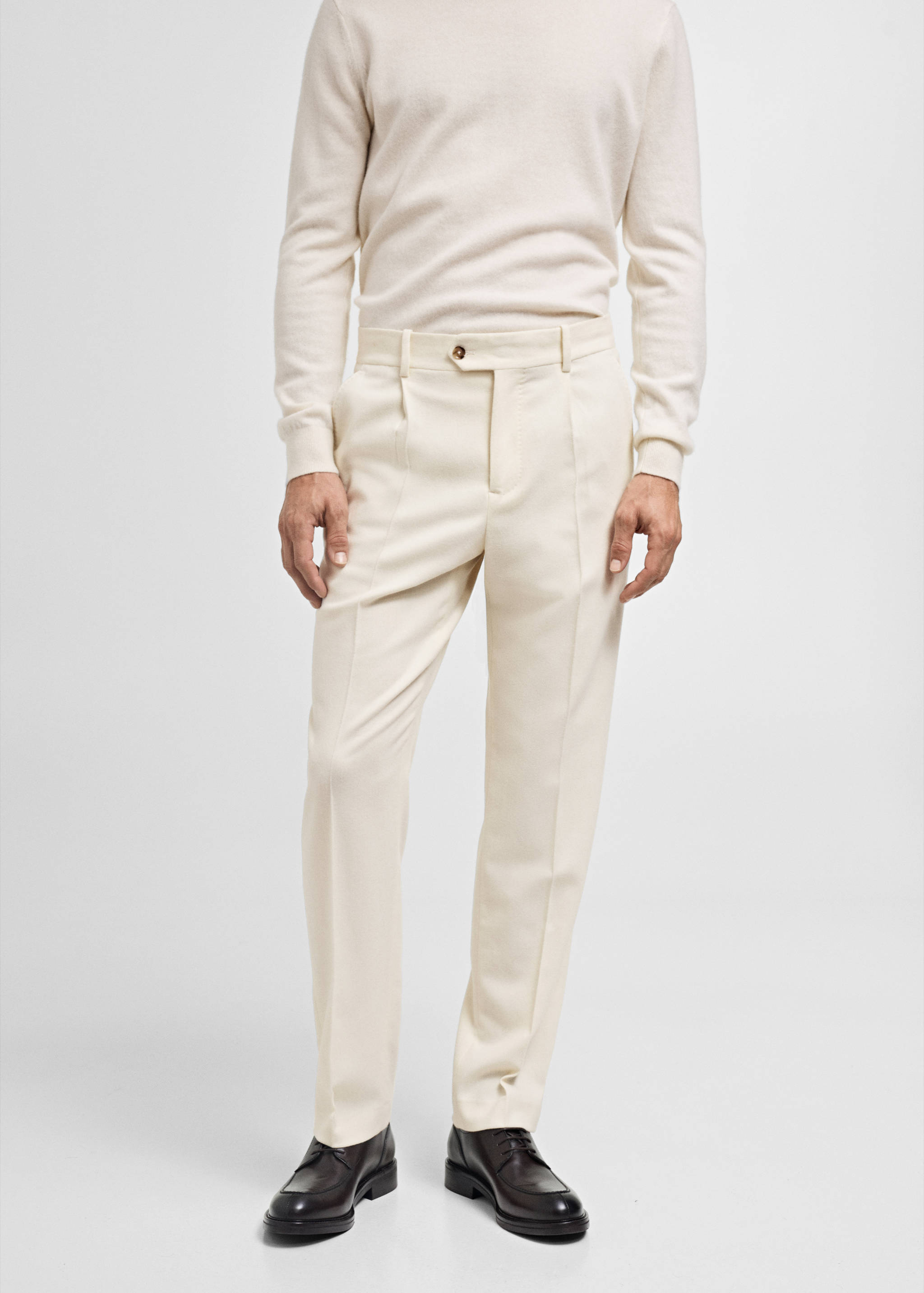 Pantalón traje franela lana italiana - Plano medio