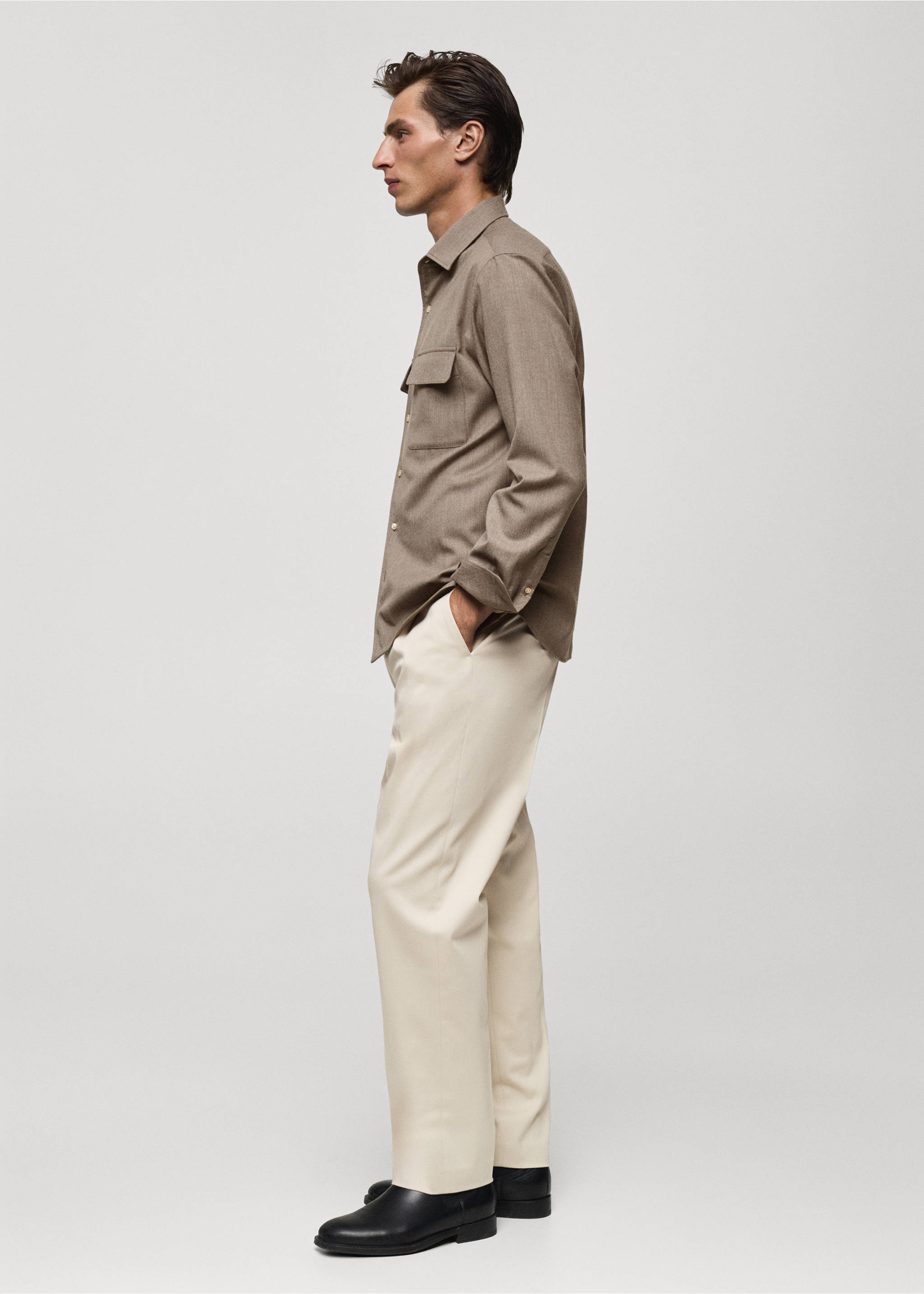 Cotton twill pleated trousers - Details of the article 2, Ecru. Ref: 77017929-00.