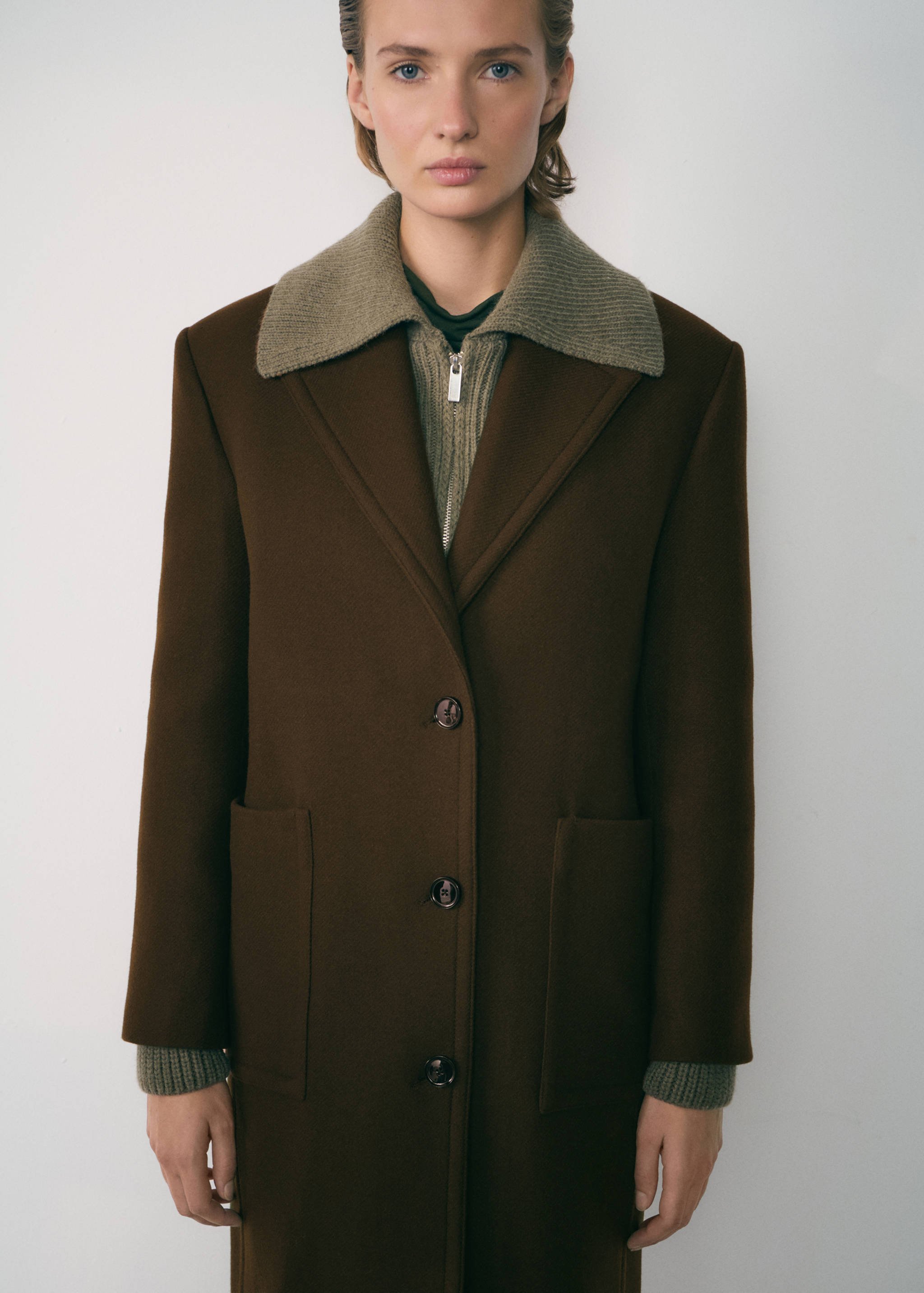 Virgin wool coat with pockets - Medium plane