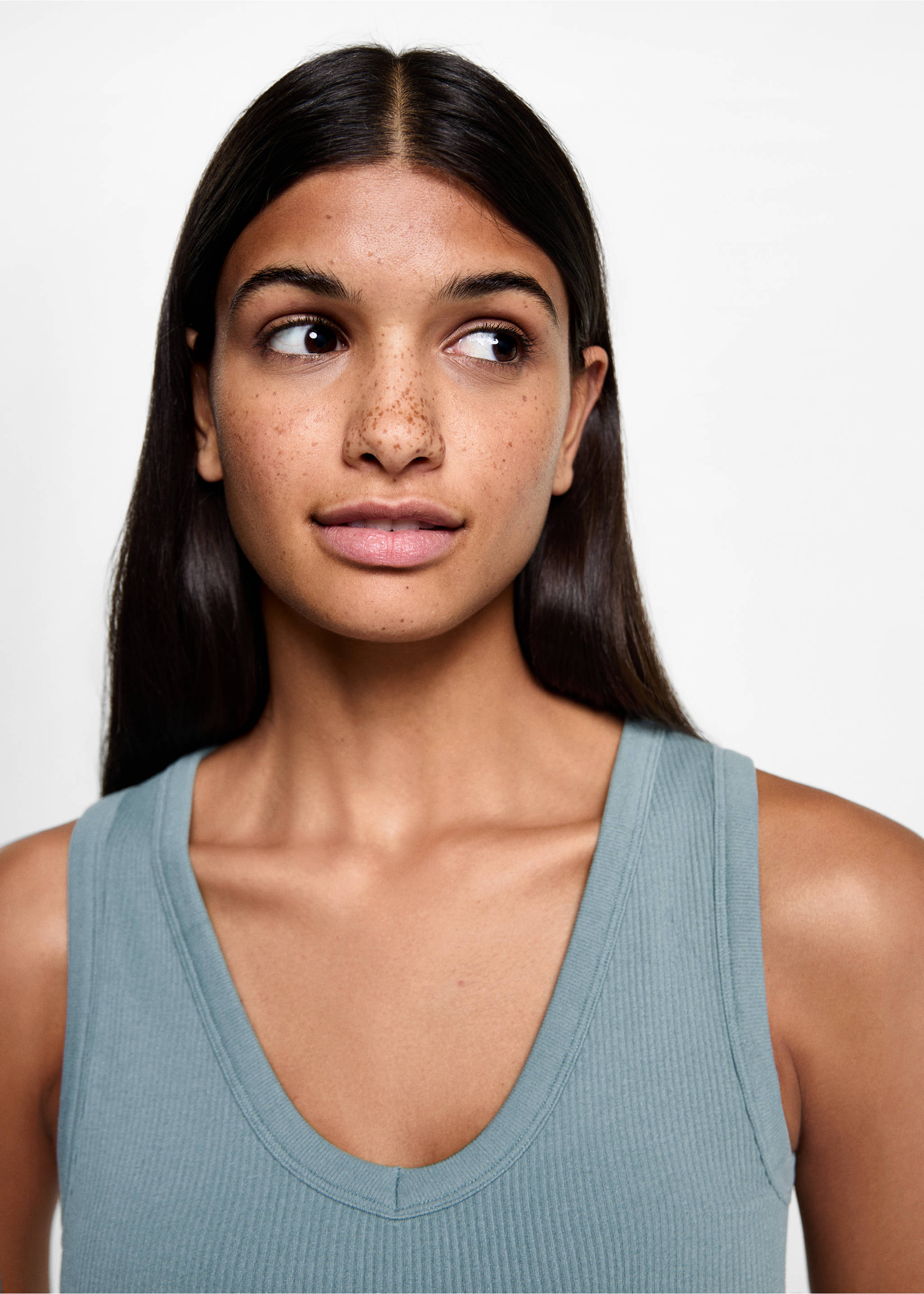 Bauchfreies Sport-Top - Detail des Artikels 1, Minzgrün. Ref: 77018281-00.