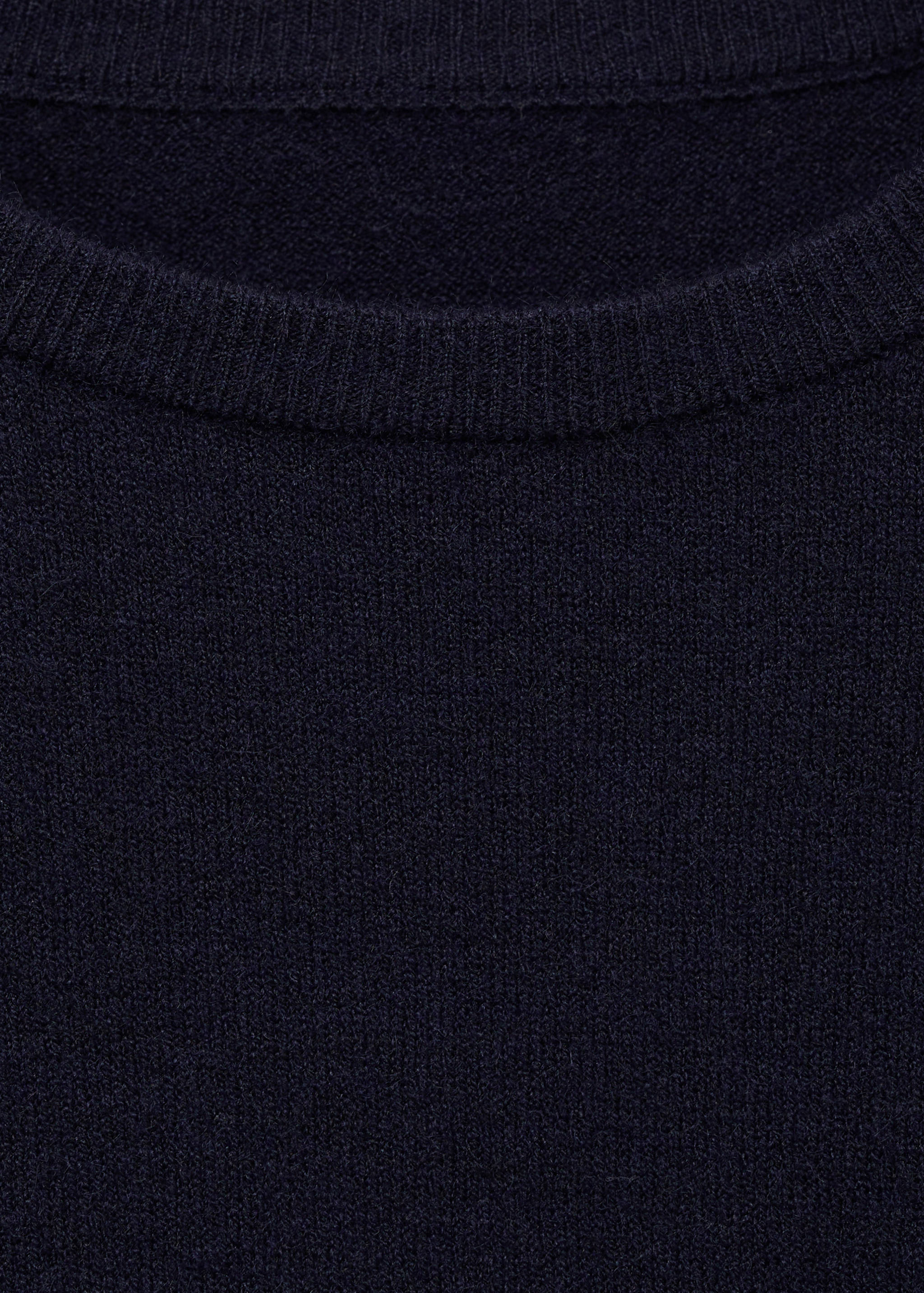Round-neck knitted sweater - Details of the article 8