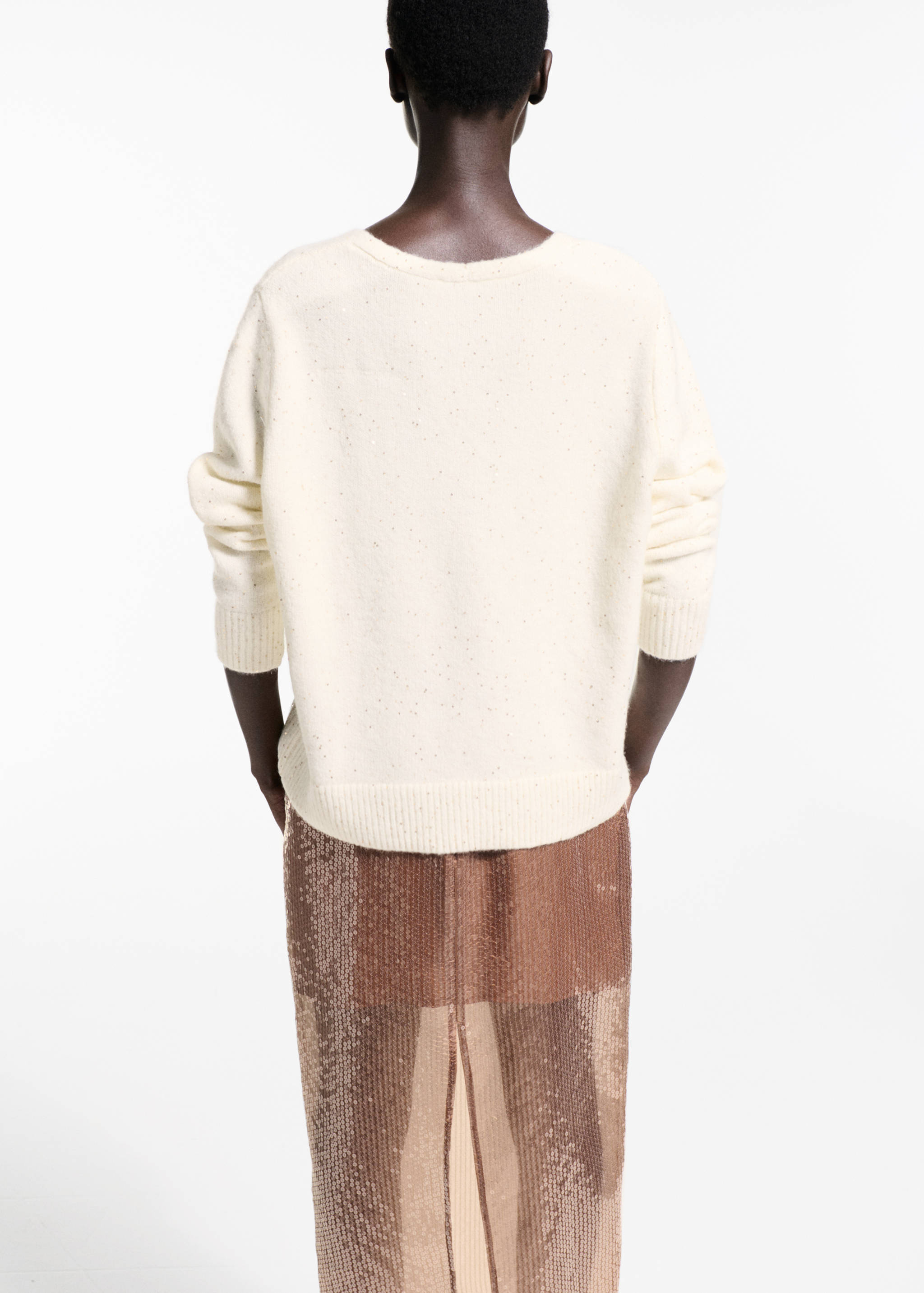 Pulover cu paiete și guler în V - Spatele articolului