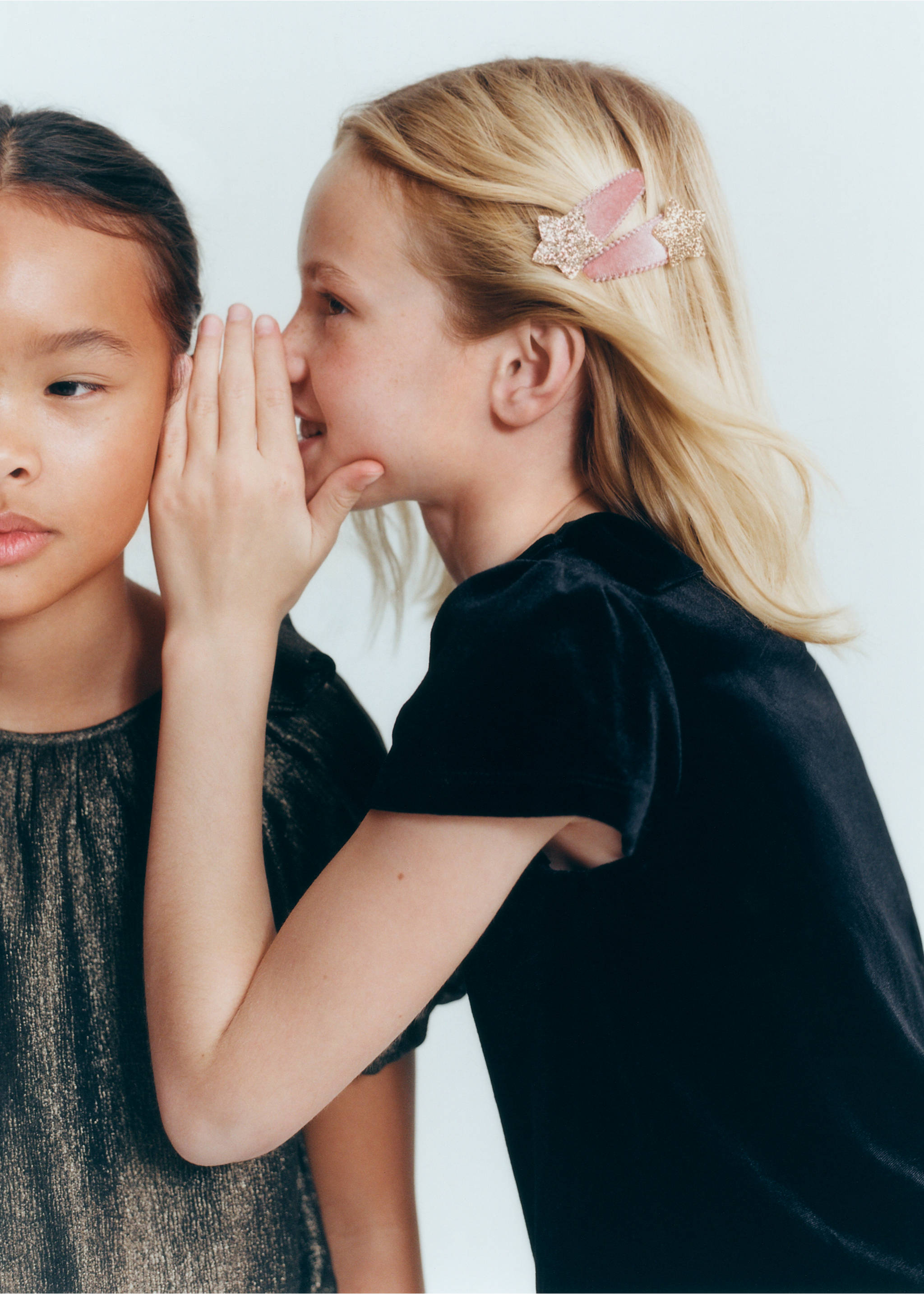 Velvet bow T-shirt - Details of the article 5, Black. Ref: 77019234-00.