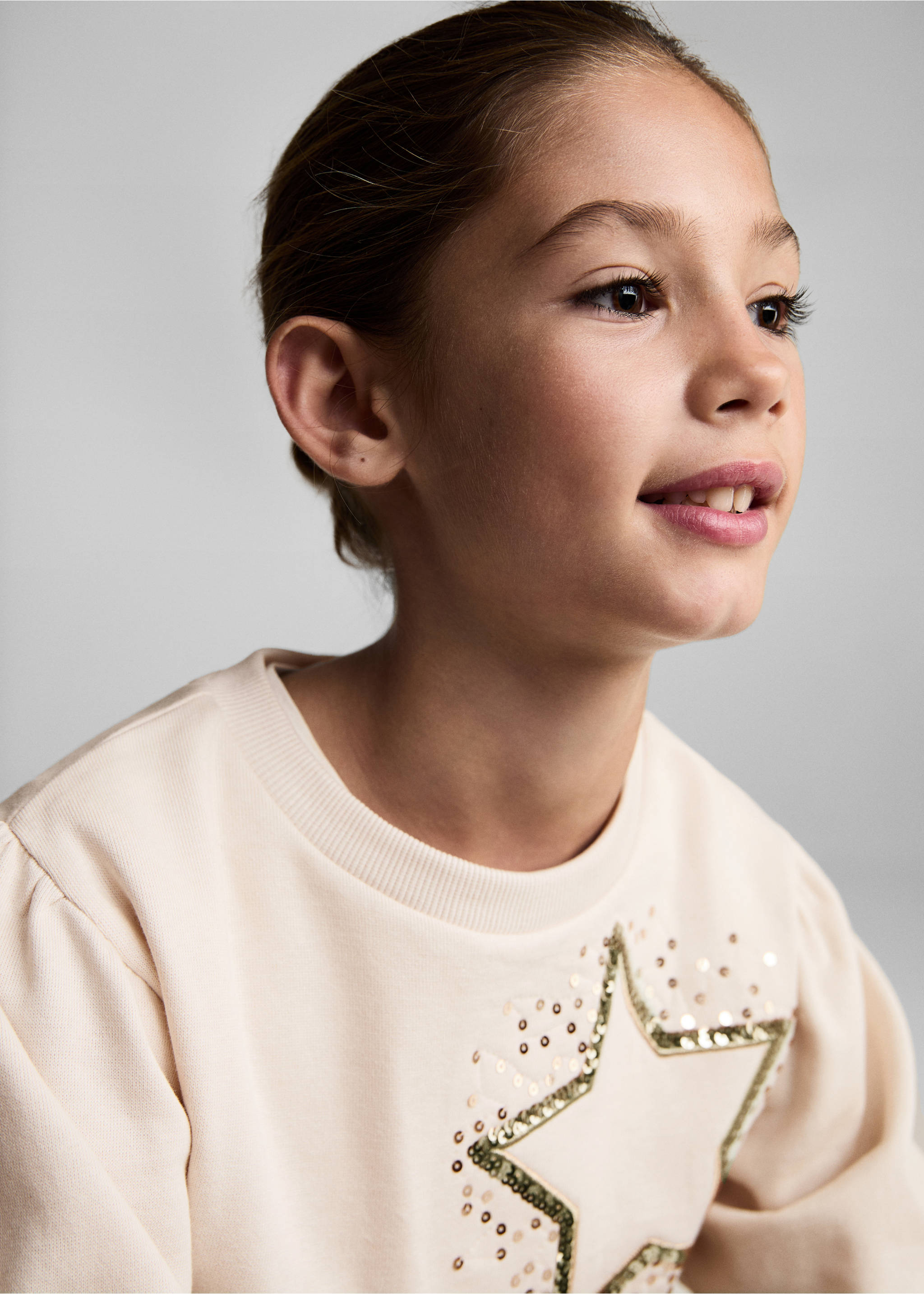 Sequin stars sweatshirt - Details of the article 1, Ecru. Ref: 77019235-00.