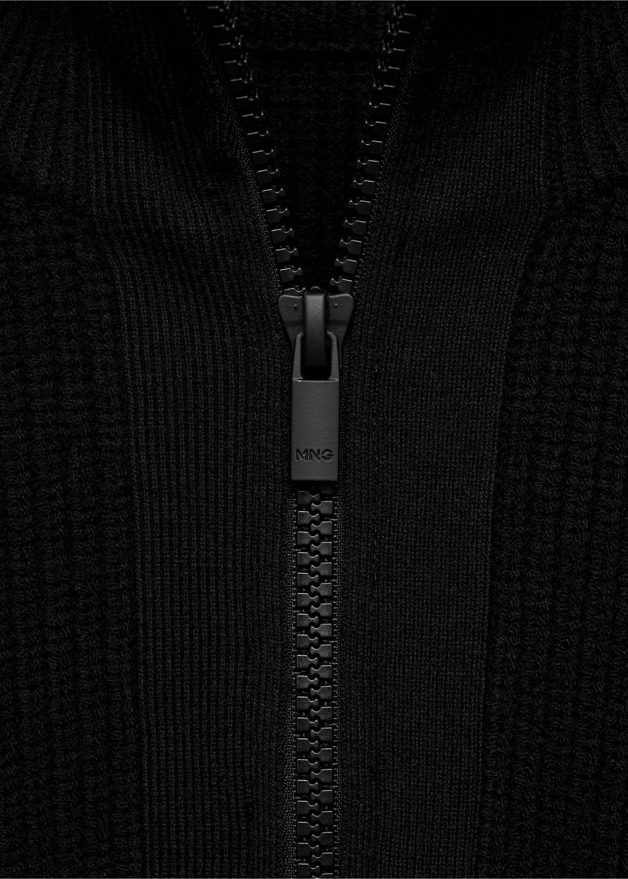 Coolmax® breathable wool-blend sweater with zip - Details of the article 8, Black. Ref: 77019242-00.