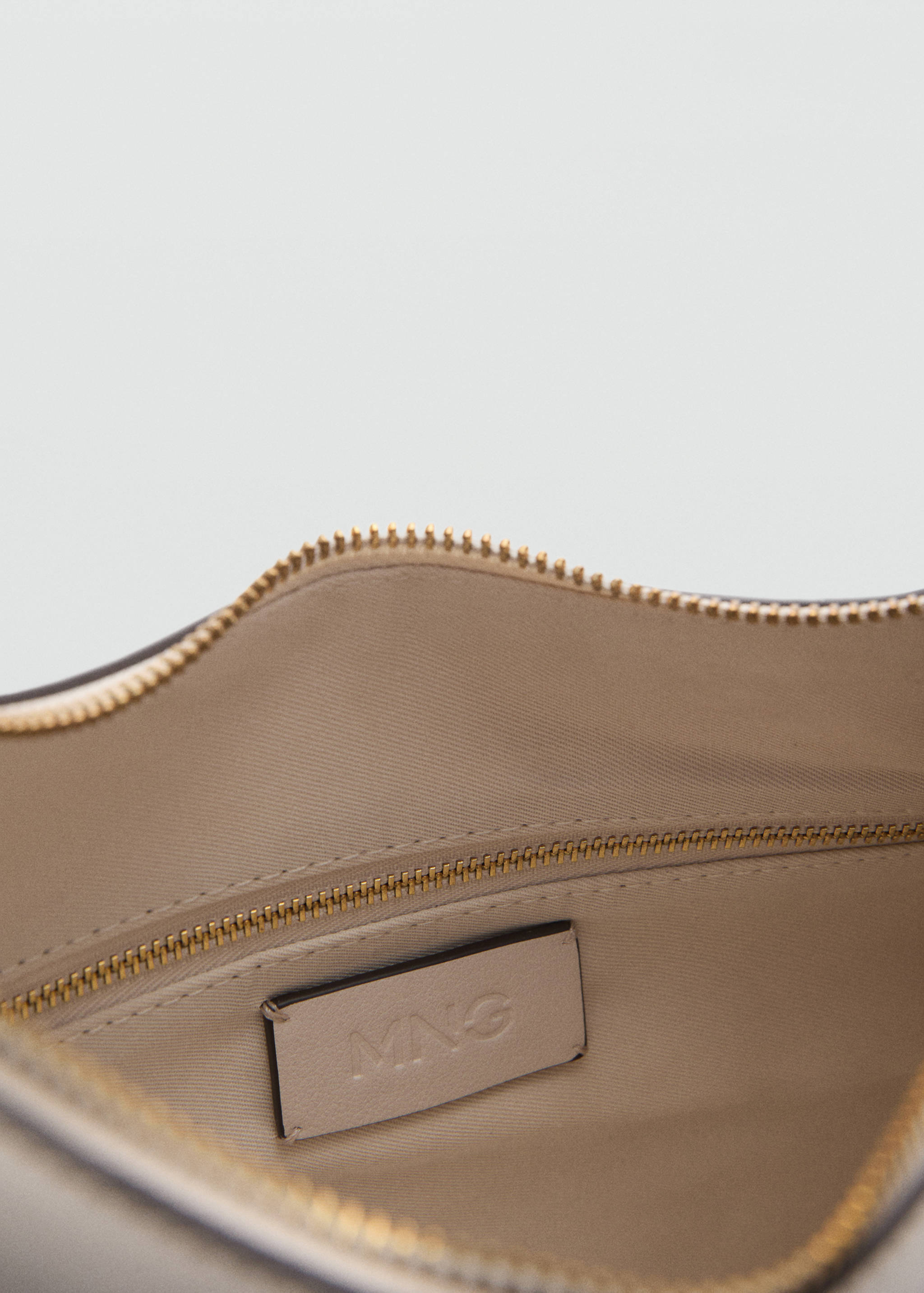 Short-handle shoulder bag - Details of the article 3