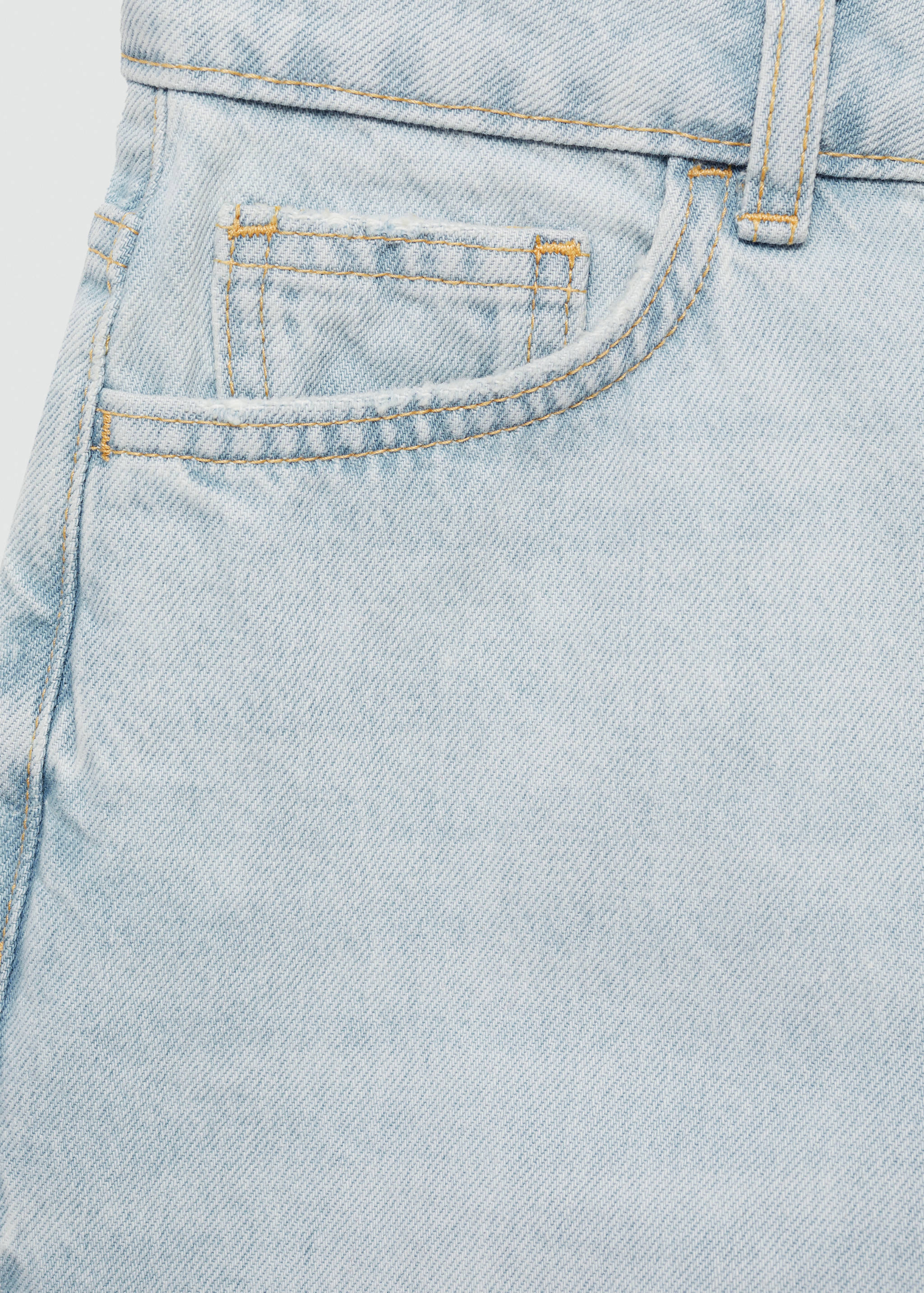 Mom-fit denim shorts - Details of the article 0