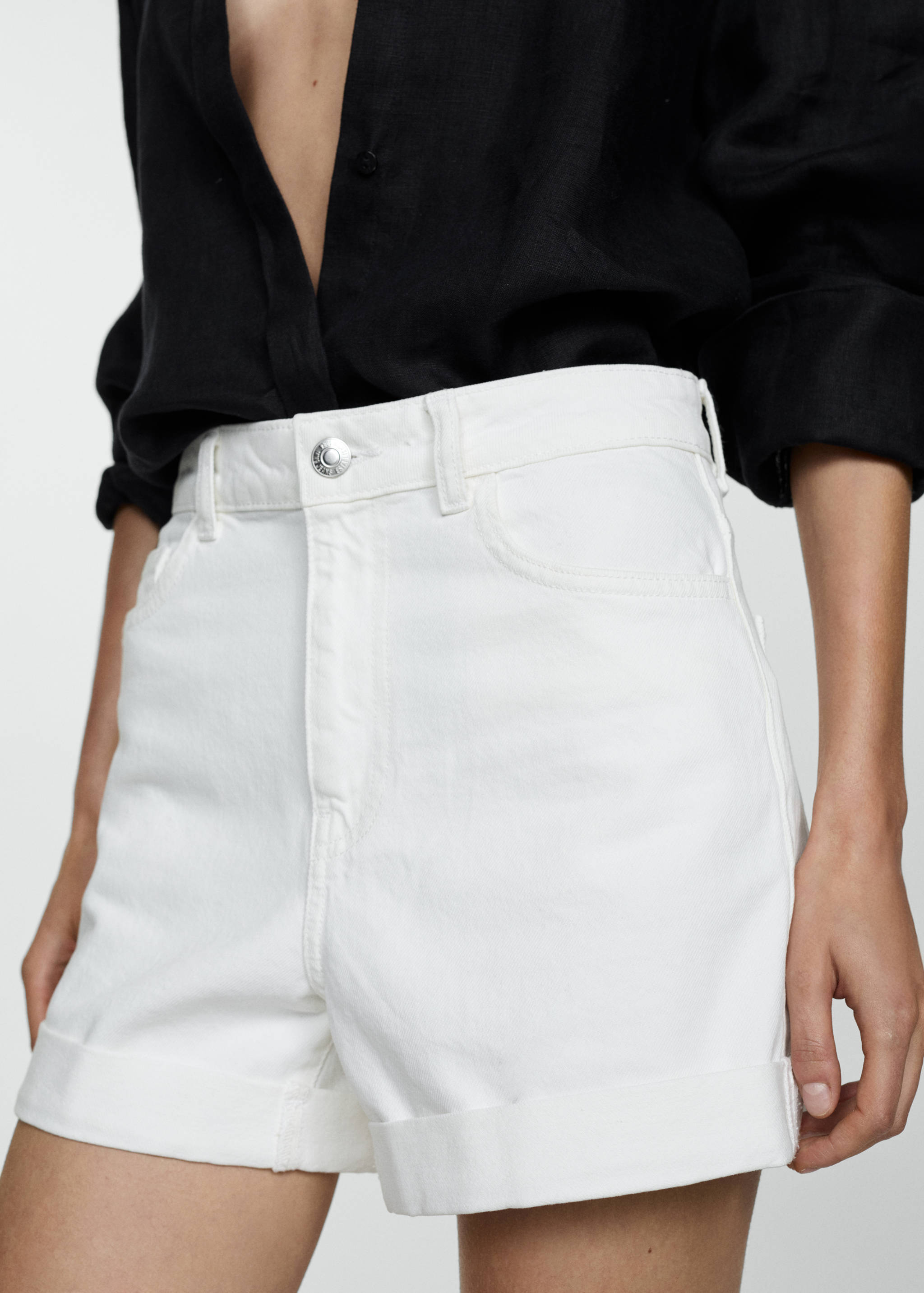 Jeans-Shorts mit hoher Taille - Detail des Artikels 1