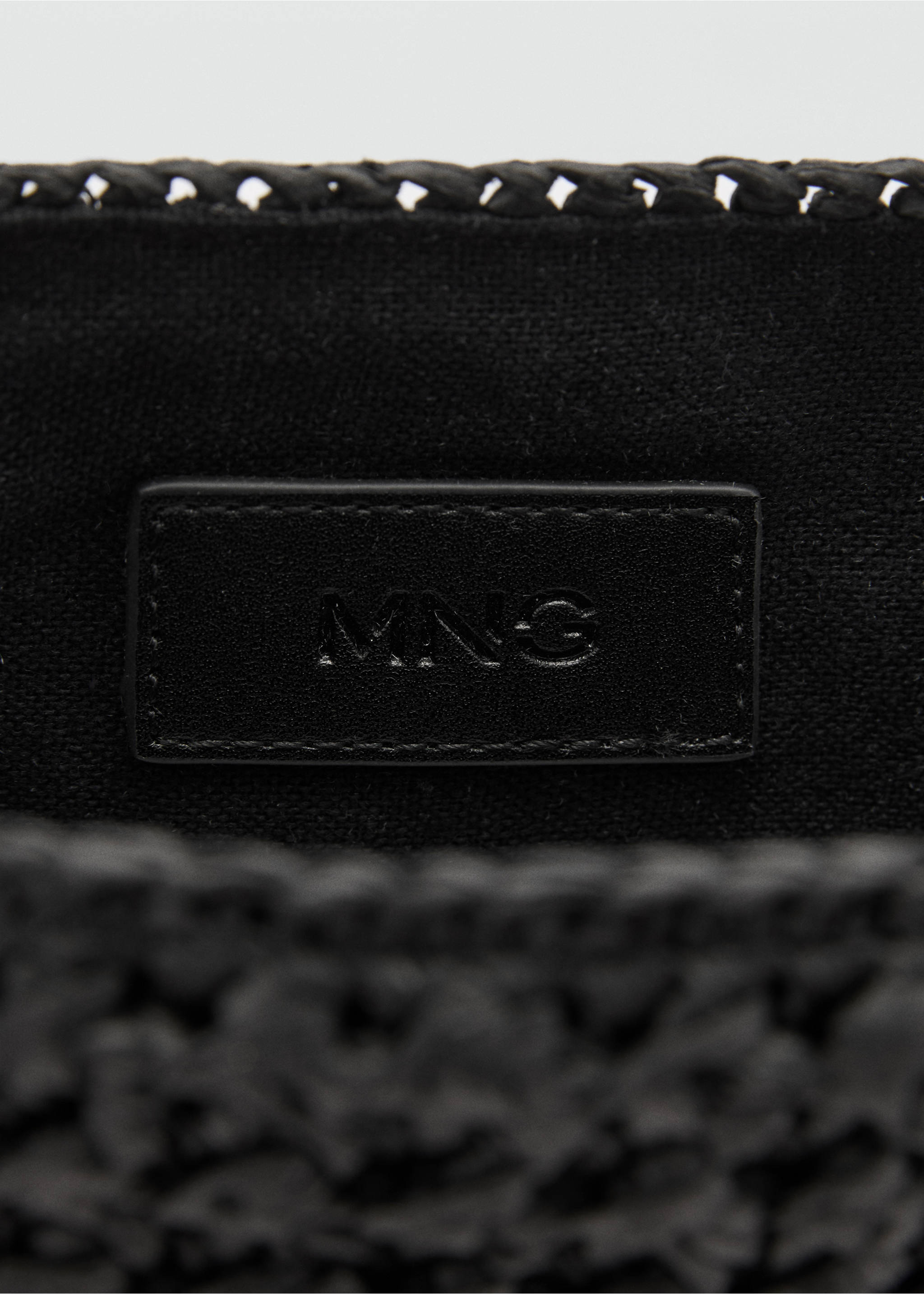 Umhängetasche aus Naturfaser - Detail des Artikels 2, Schwarz. Ref: 77020339-00.