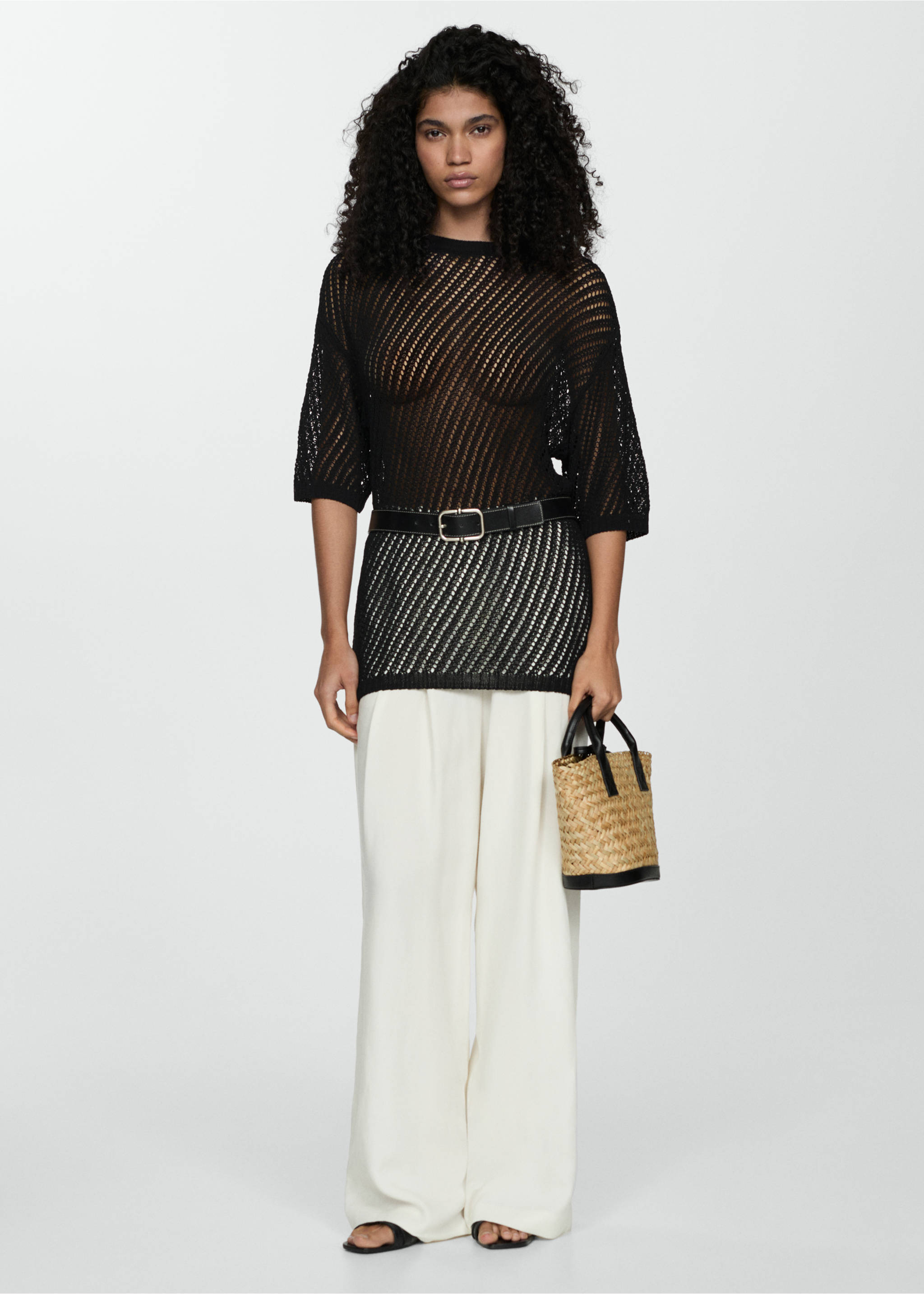 Short-sleeved crochet sweater - General plane, Black. Ref: 77020345-00.