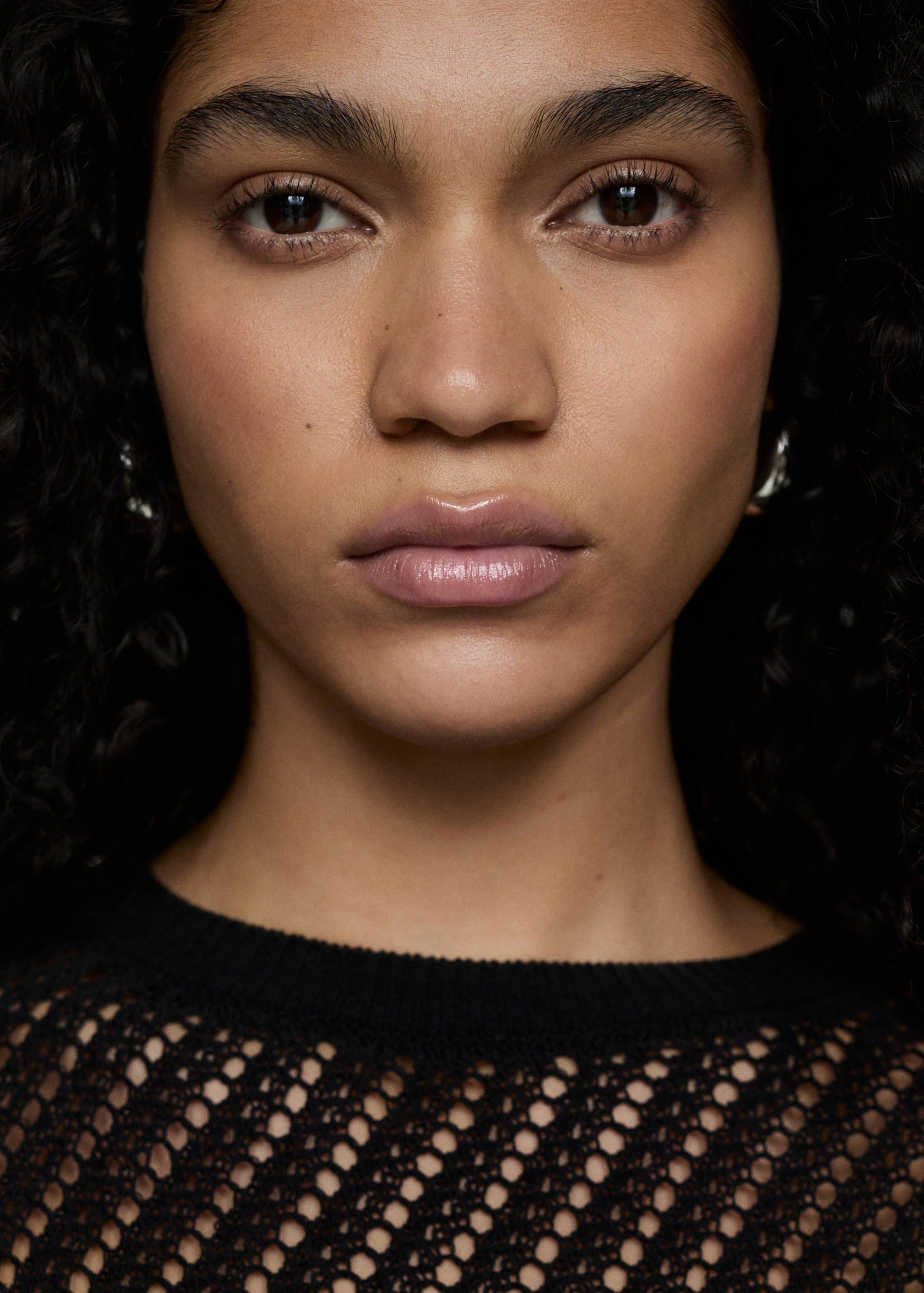 Short-sleeved crochet sweater - Details of the article 1