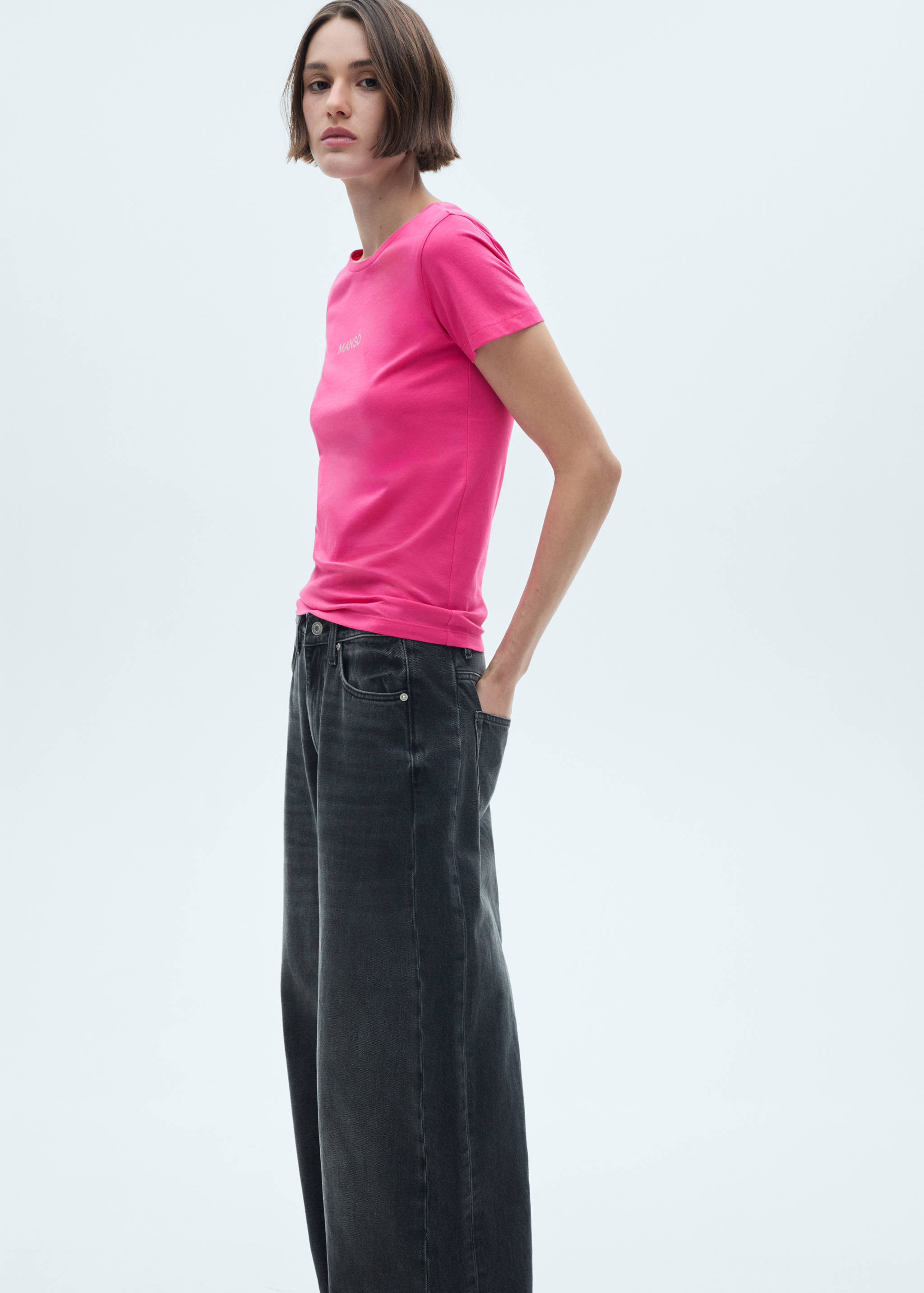 T-shirt logo en coton - Plan moyen