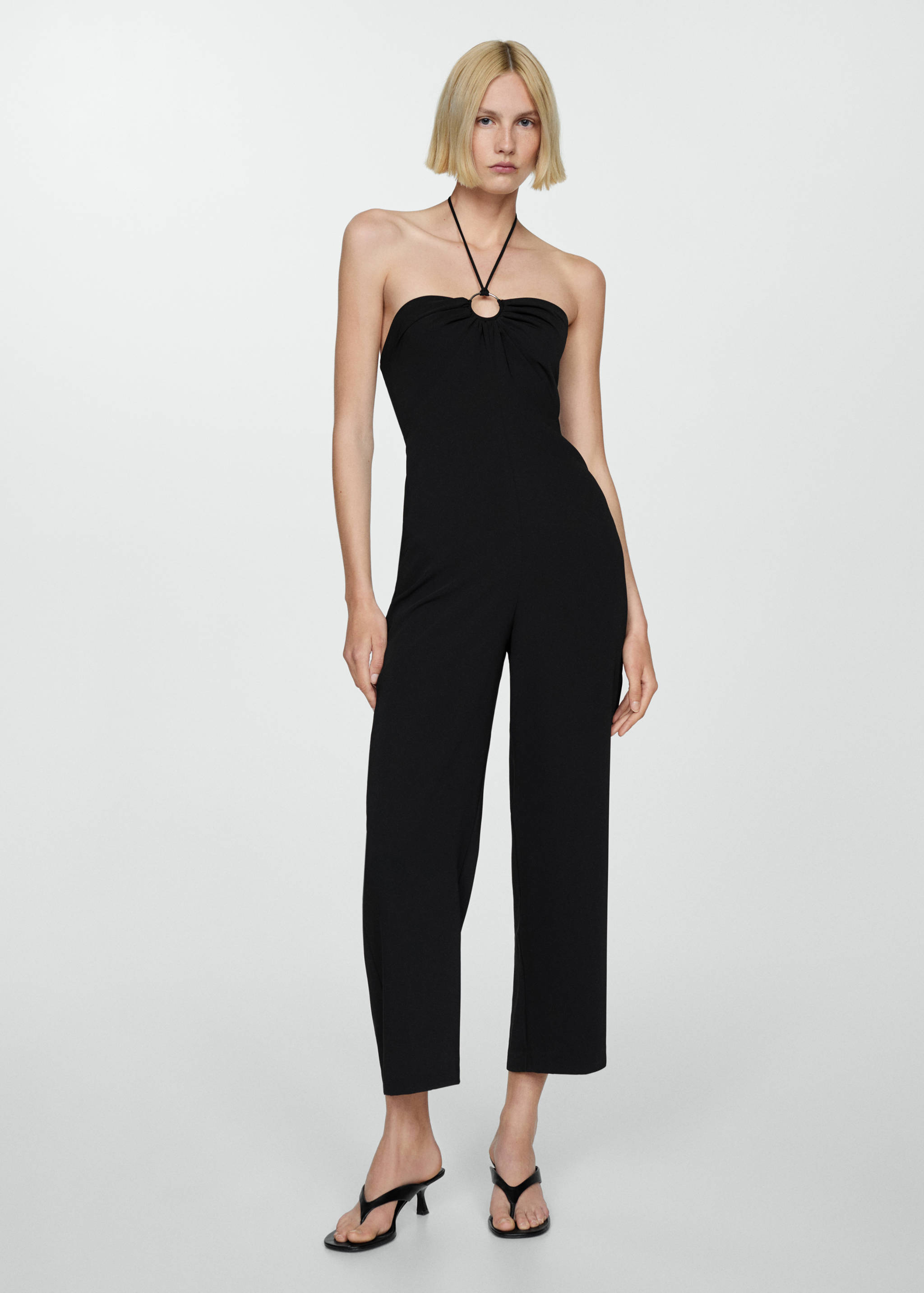 Halter-neck jumpsuit with ring - General plane