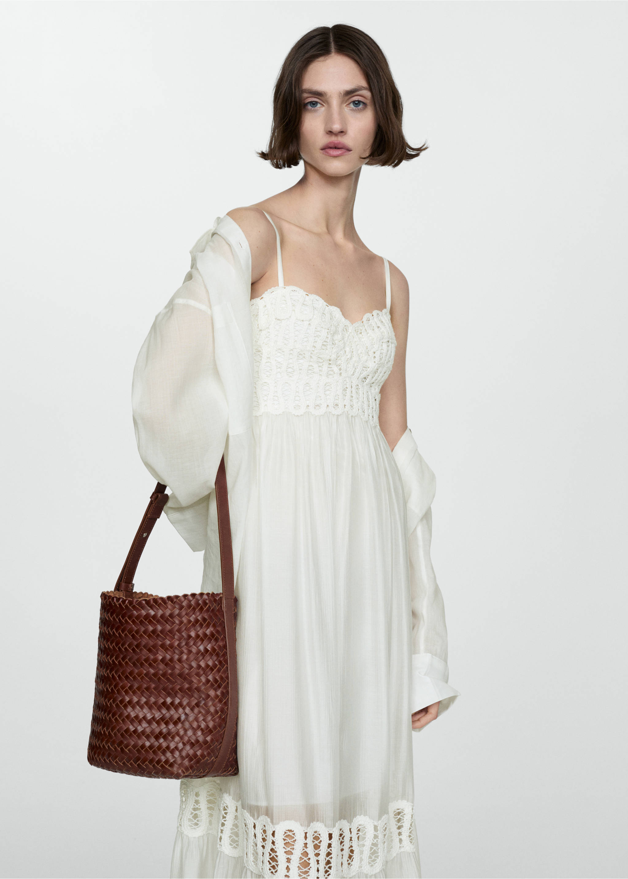 Embroidered detail dress - Medium plane, Off White. Ref: 77020363-00.