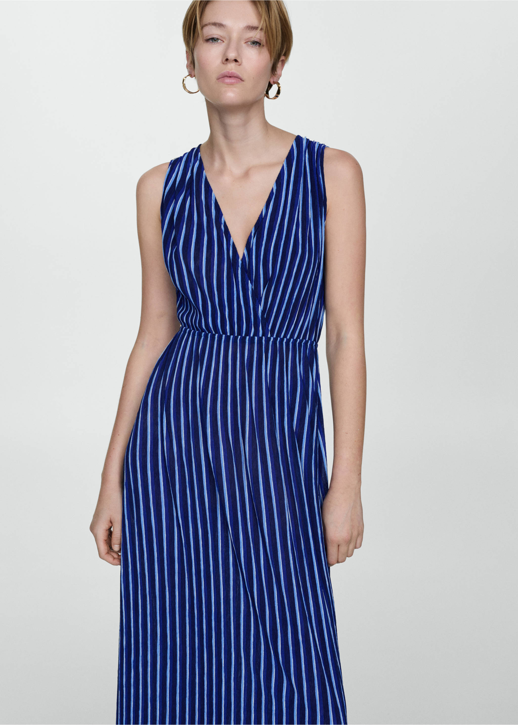 Stripe-print dress with bow - Details of the article 1, Blue. Ref: 77020364-00.