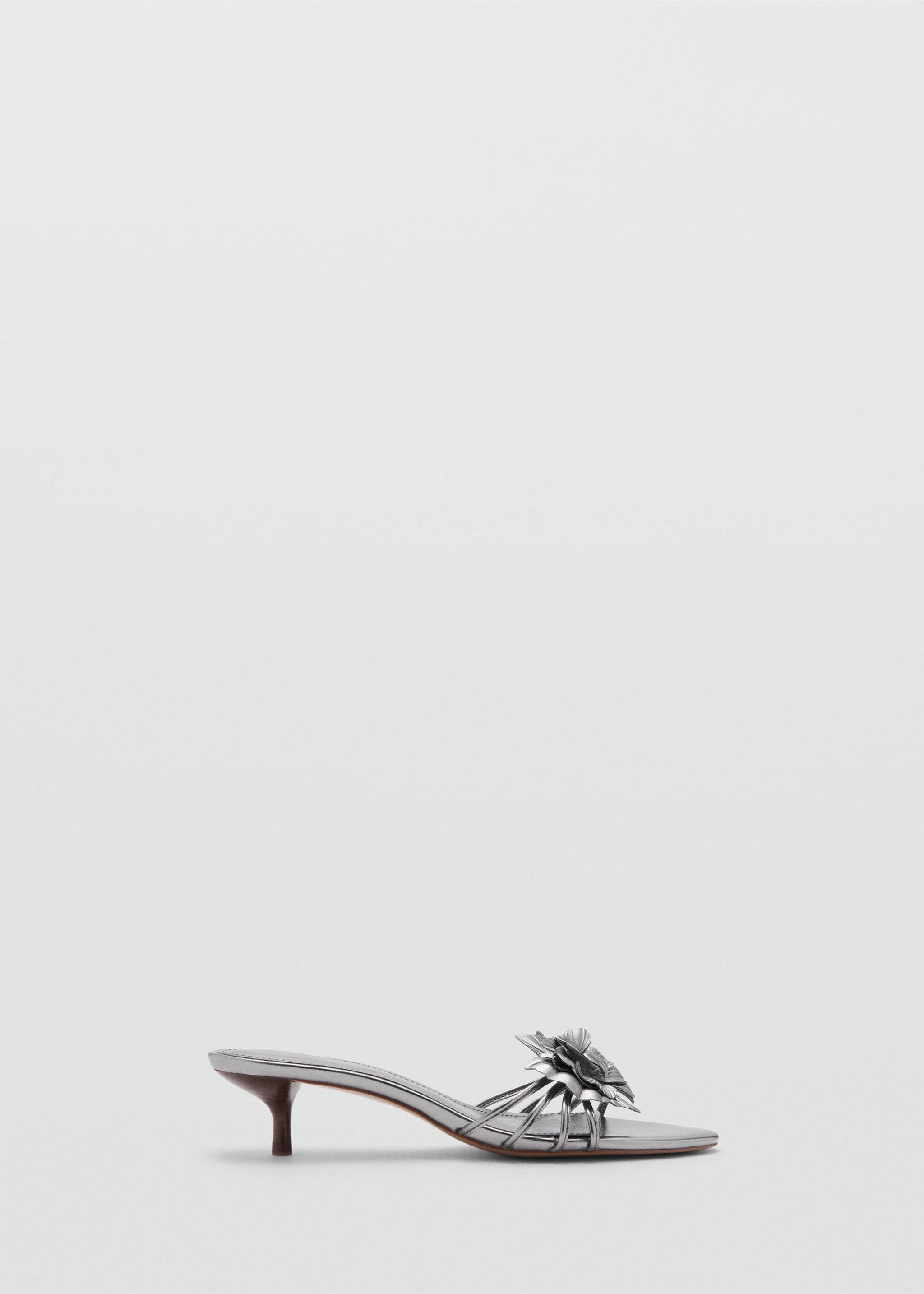 Sandalette mit Blume - Artikel ohne Model, Silber. Ref: 77020367-00.