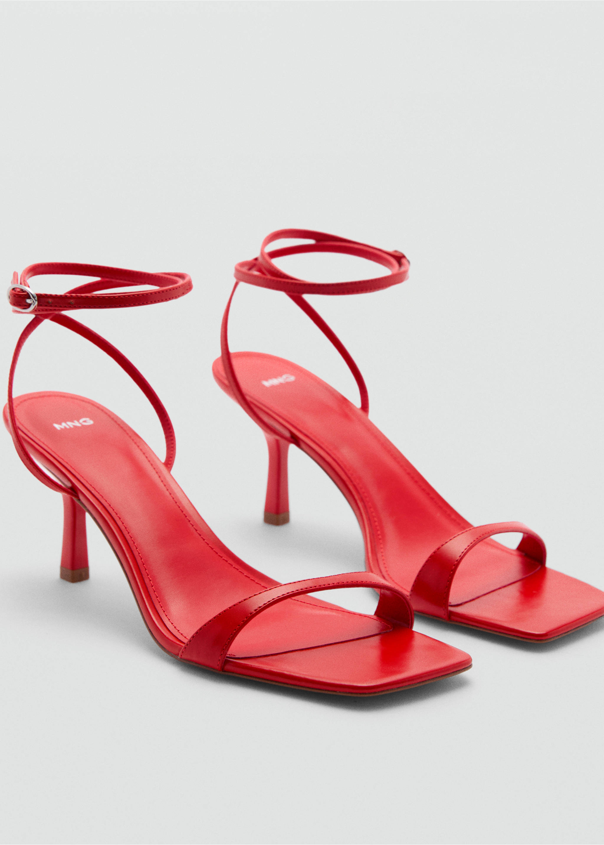 Strappy heeled sandals - Medium plane, Red. Ref: 77020369-00.