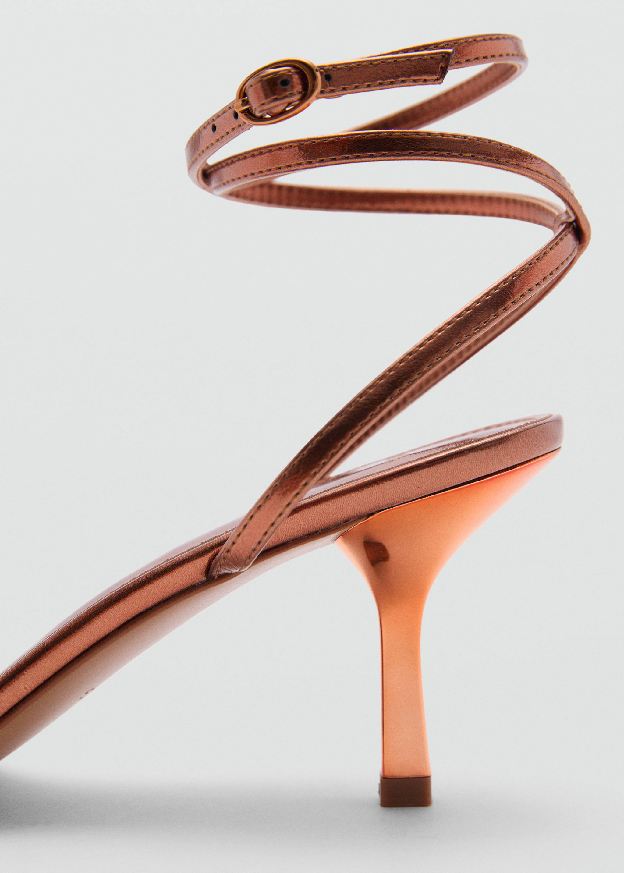 Strappy heeled sandals - Details of the article 1