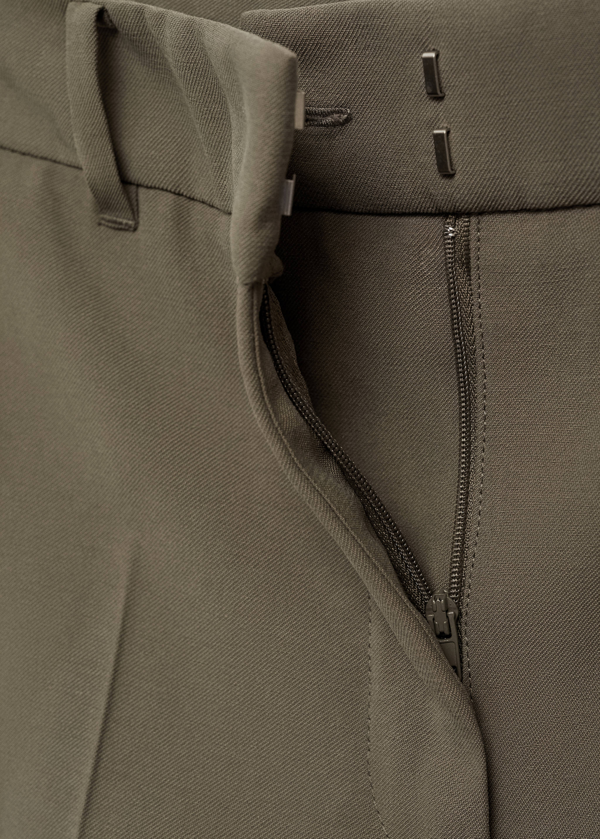 Wide leg pleated trousers - Details of the article 0