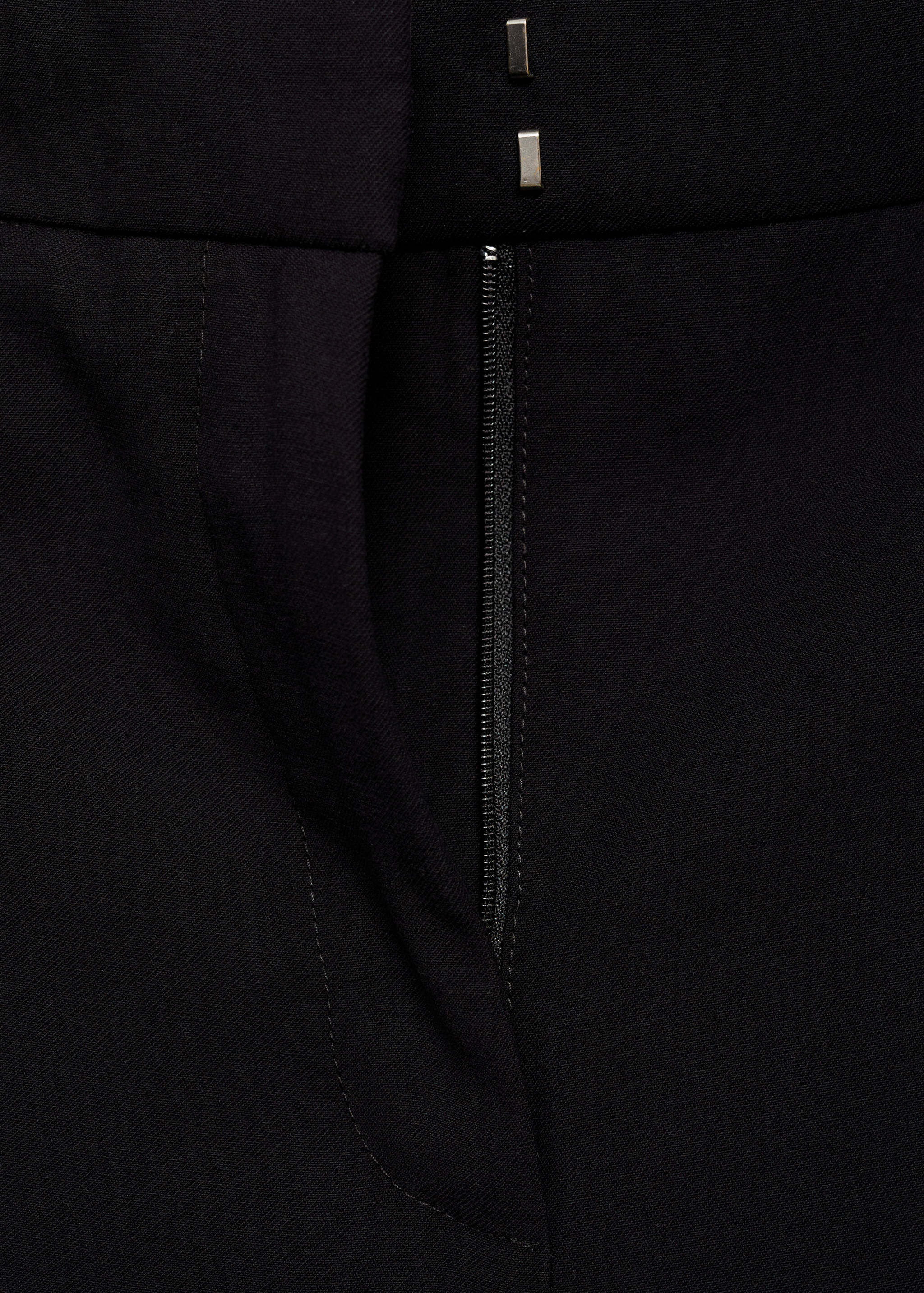 Wide leg pleated trousers - Details of the article 8