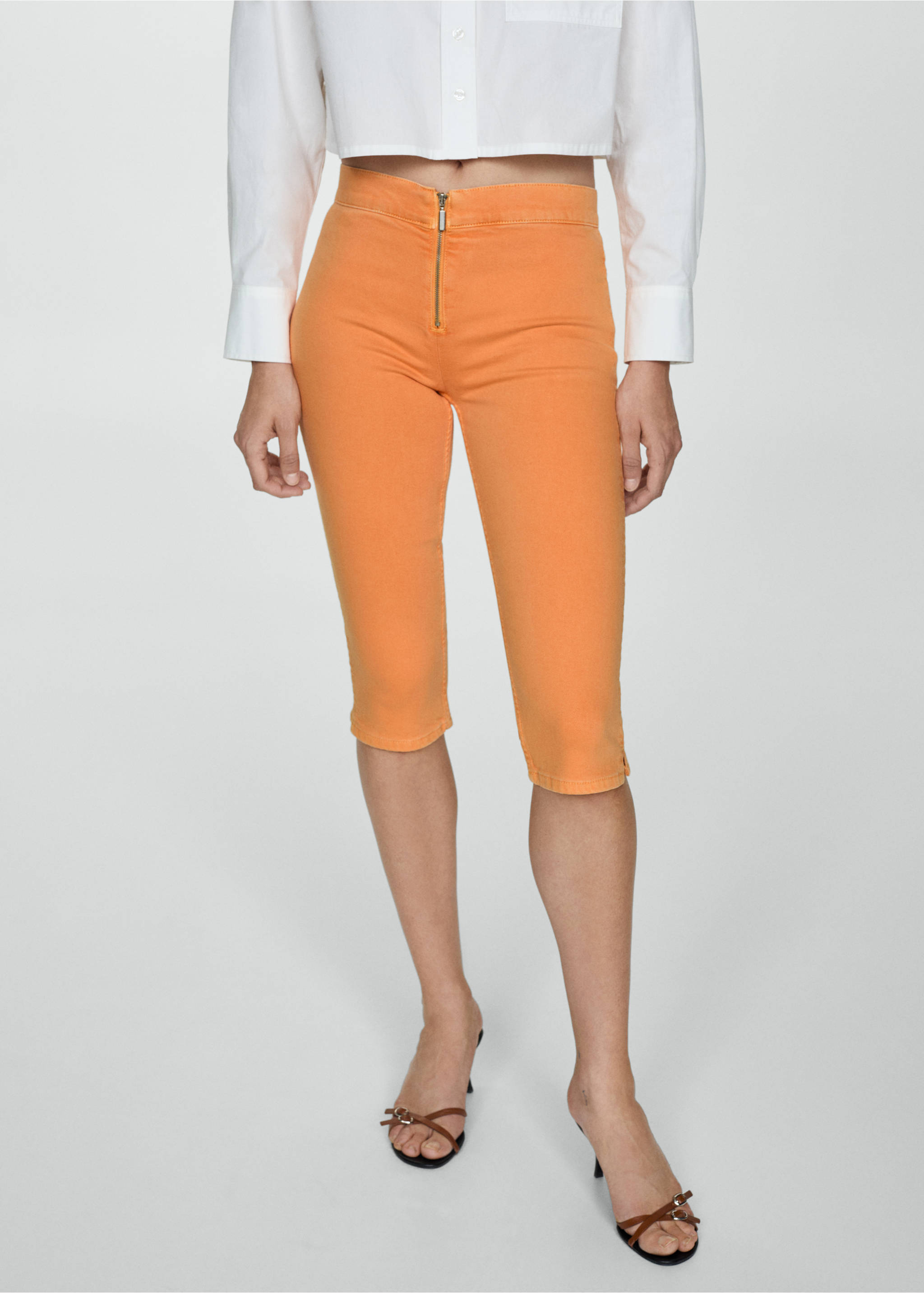 Slim-fit capri jeans with zip - Medium plane, Orange. Ref: 77020379-00.
