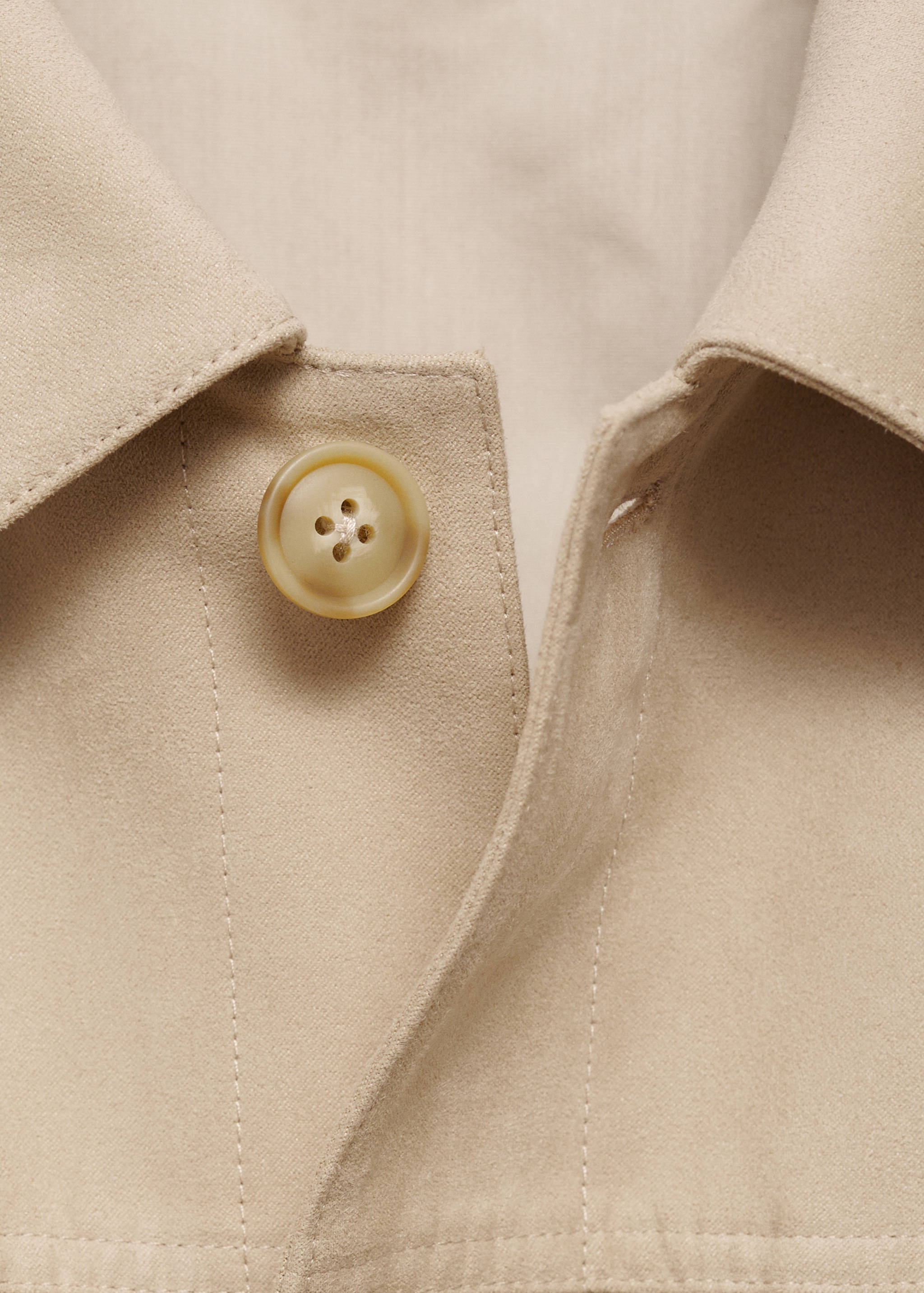 Kurzjacke mit Wildledereffekt und Taschen - Detail des Artikels 8