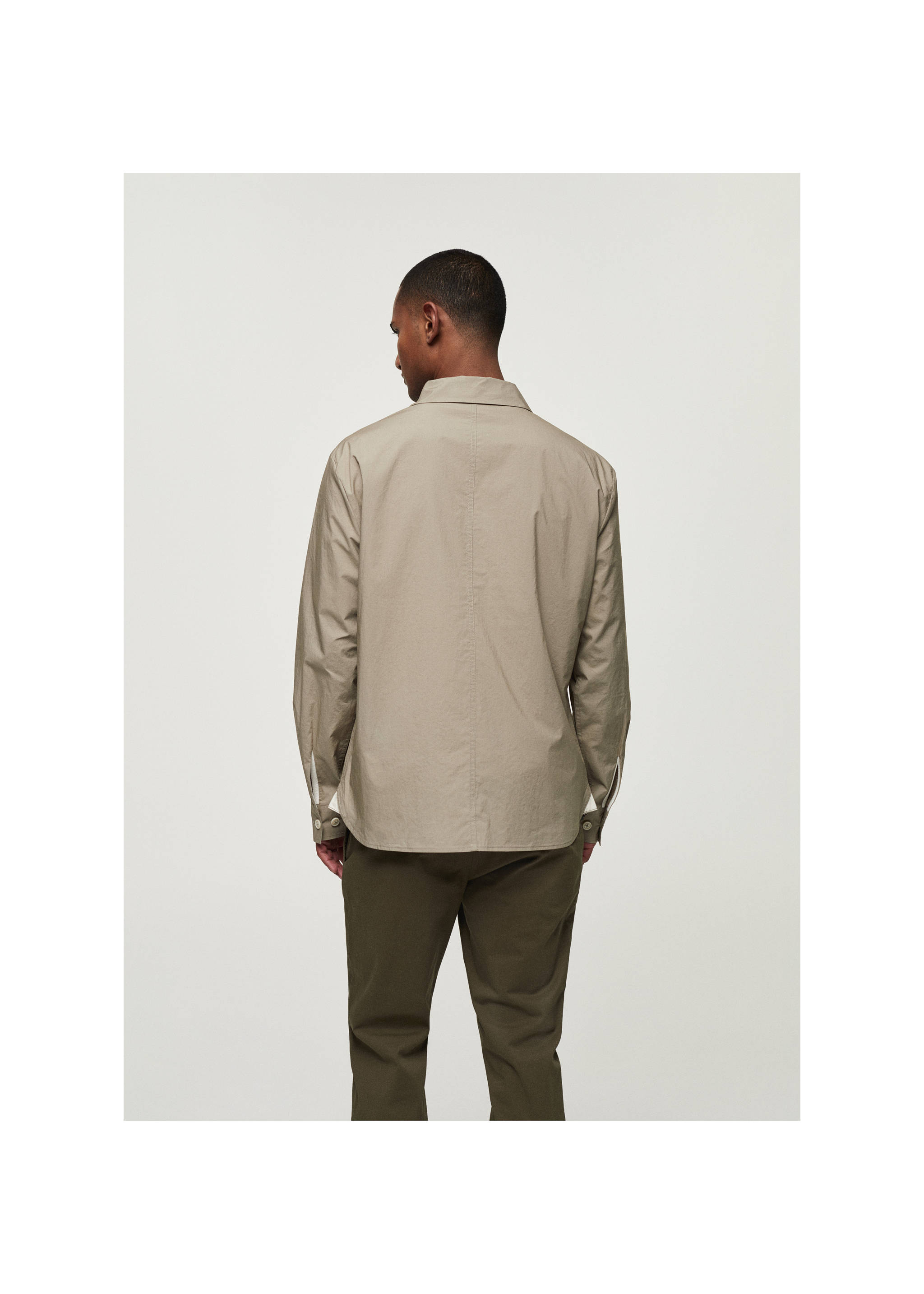 100% cotton poplin overshirt - Reverse of the article, Khaki. Ref: 77020566-00.