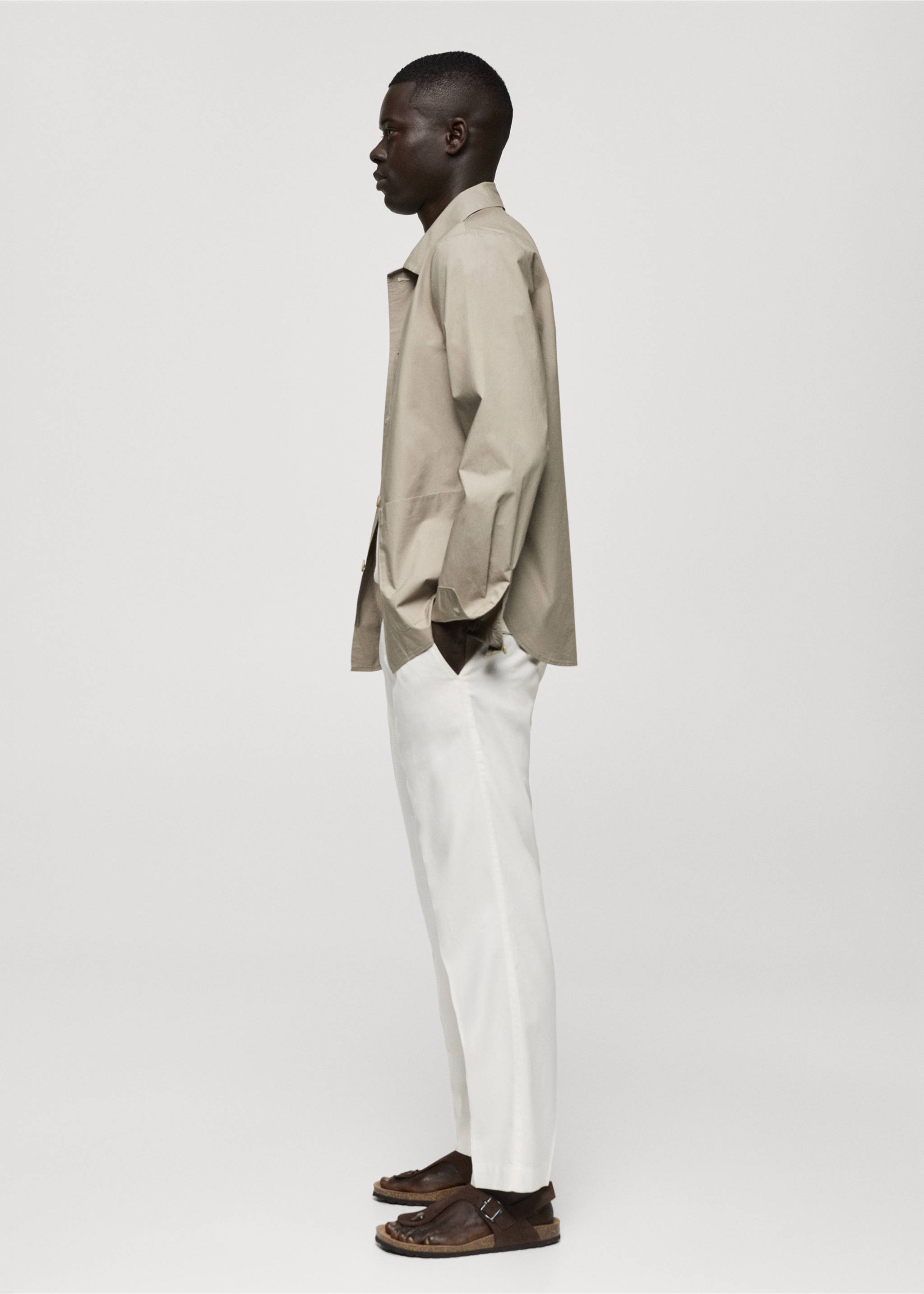 100% cotton poplin overshirt - Details of the article 2, Khaki. Ref: 77020566-00.