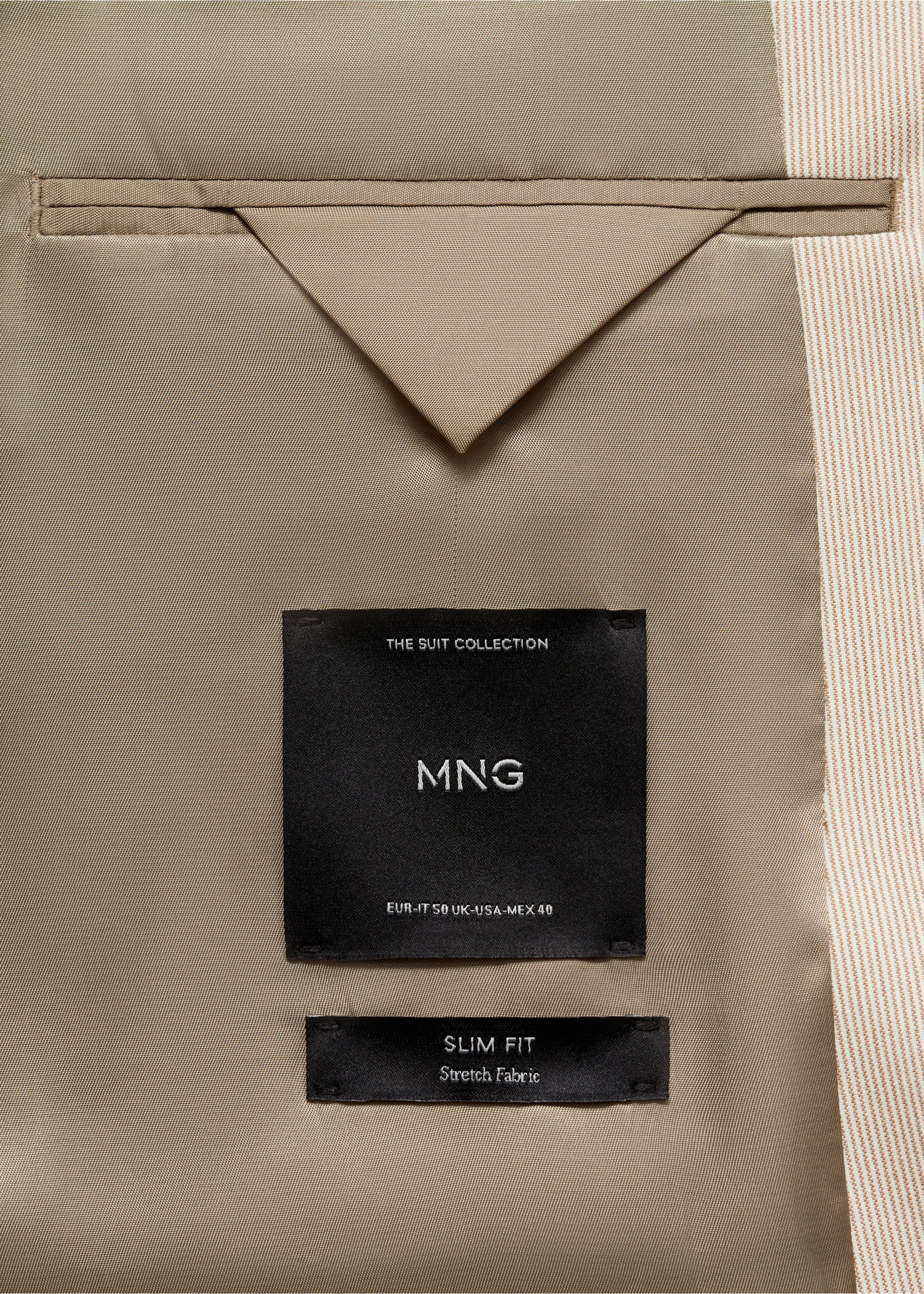 Blazer de fato slim fit de tecido comfort stretch - Pormenor do artigo 0, Bege. Ref: 77020574-00.