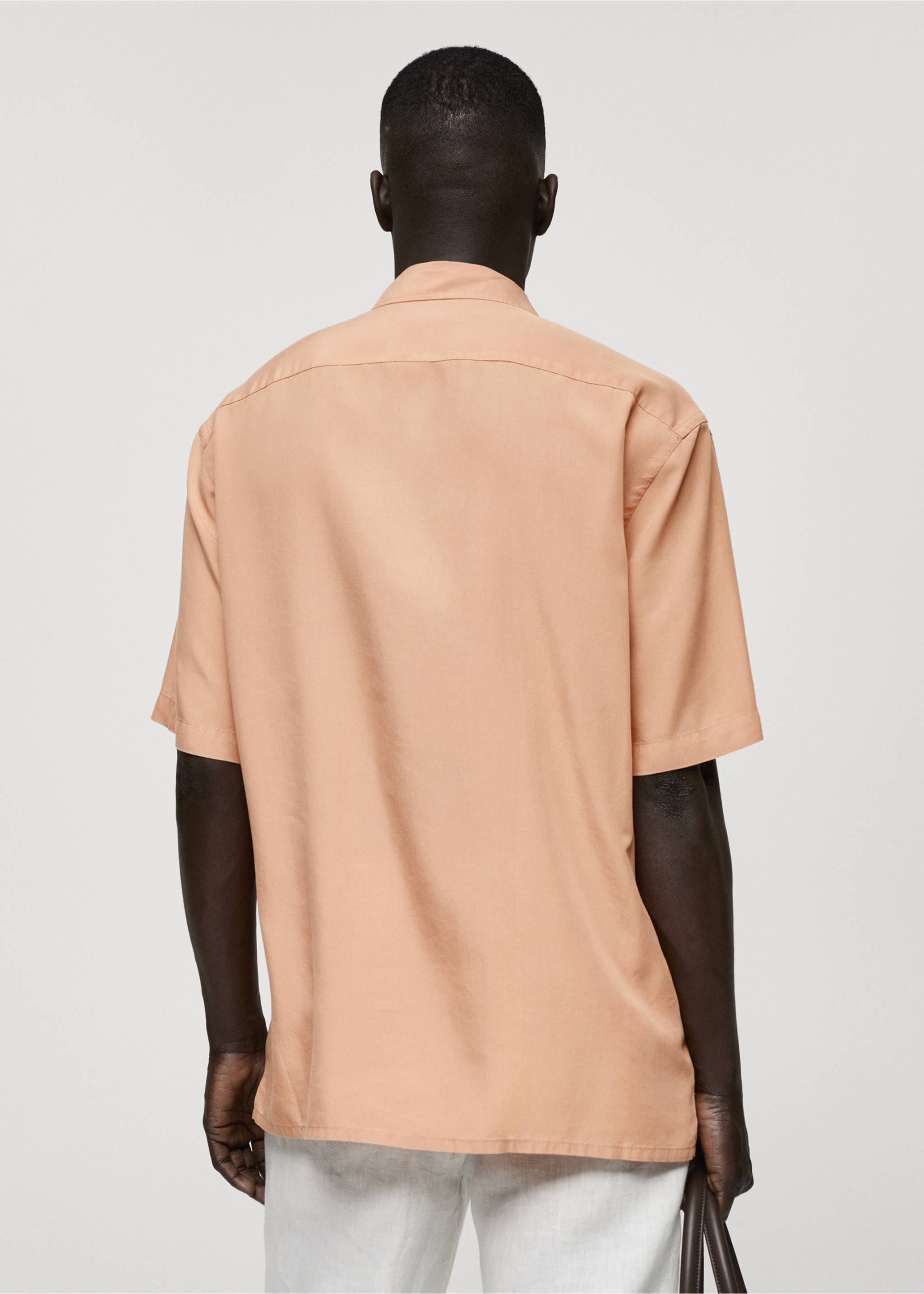 Chemise relaxed-fit 100 % Tencel - Verso de l’article, Pêche. Ref: 77020575-00.