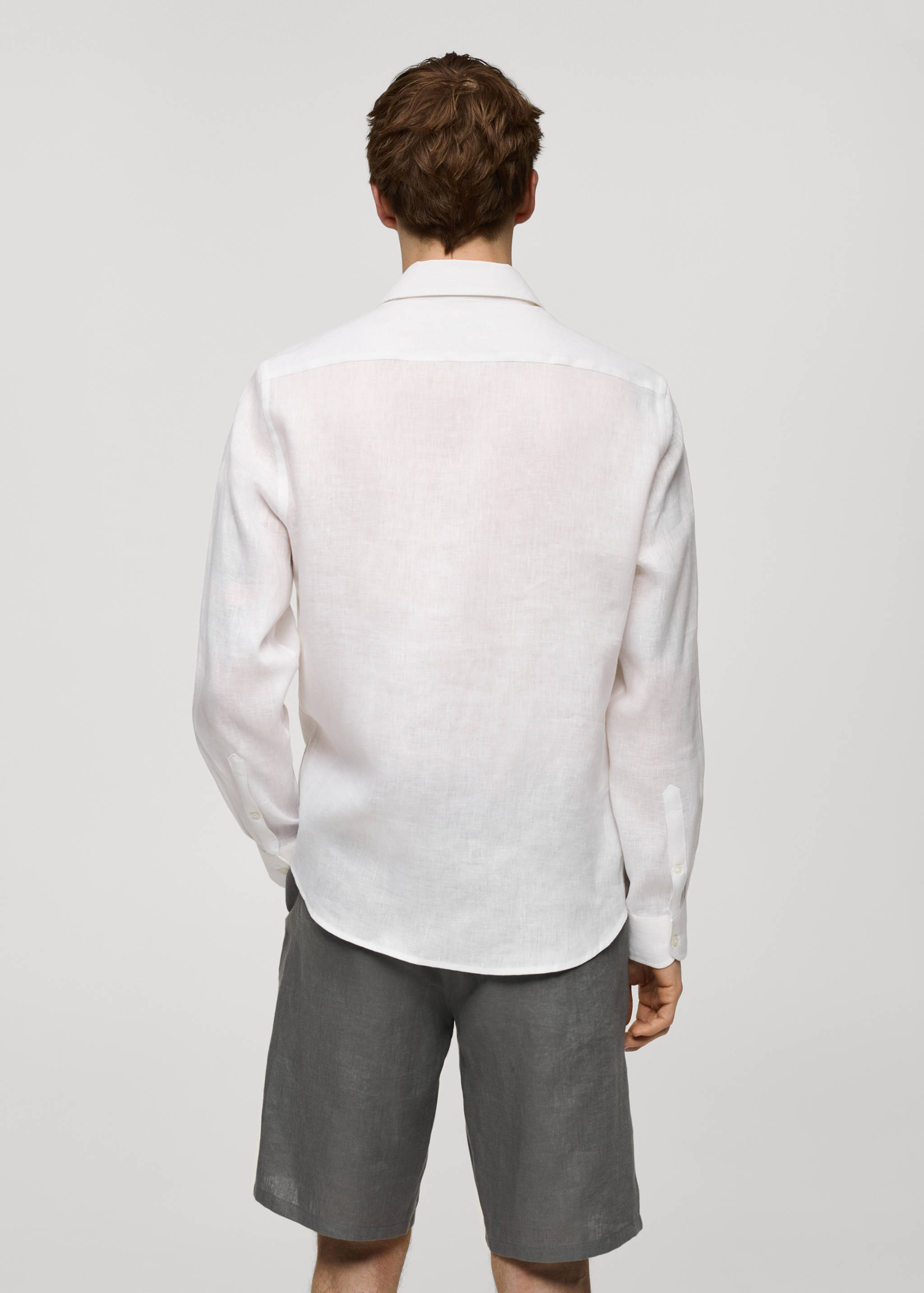 Regular-fit 100% linen shirt - Reverse of the article