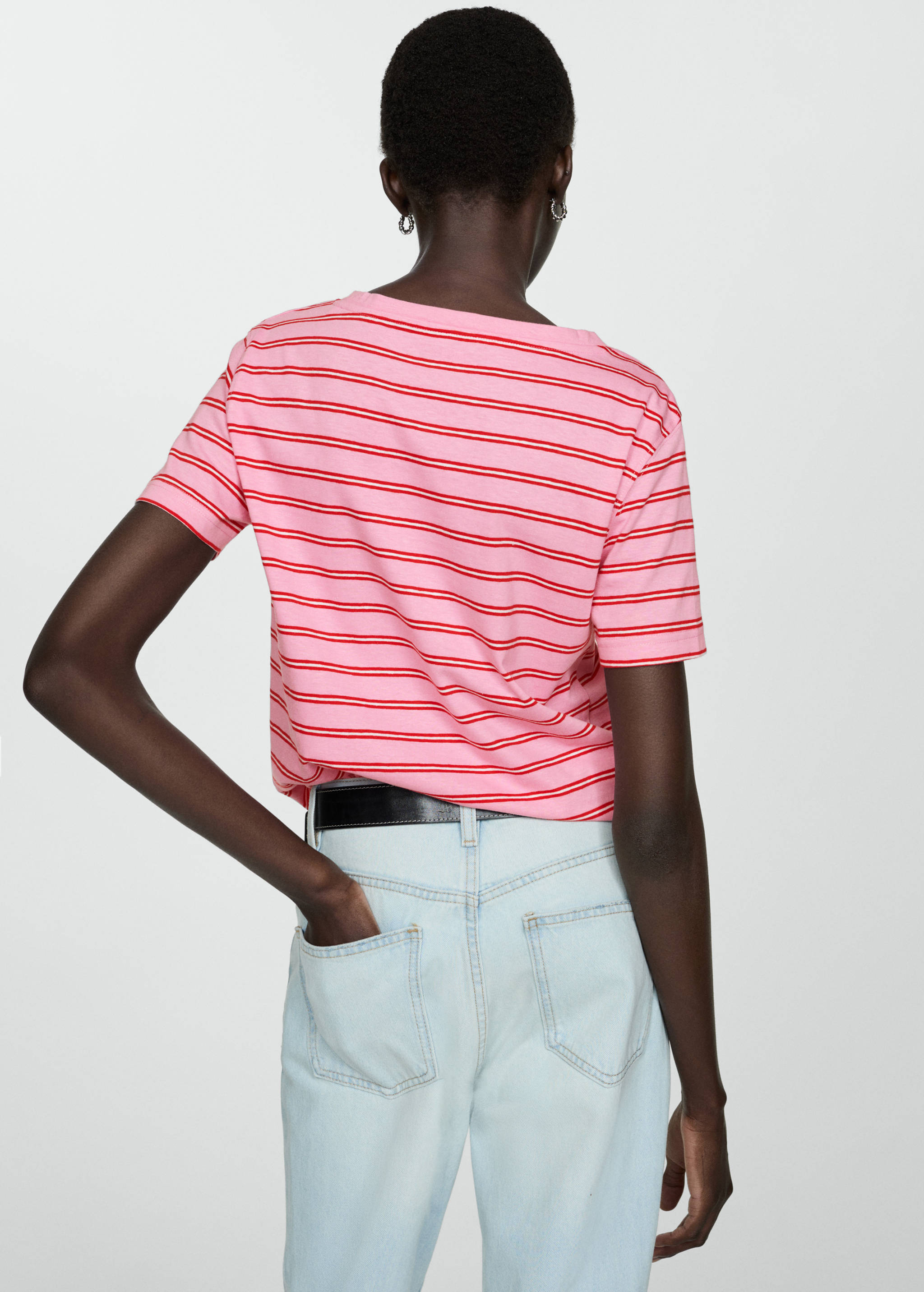 V-neck cotton T-shirt - Reverse of the article