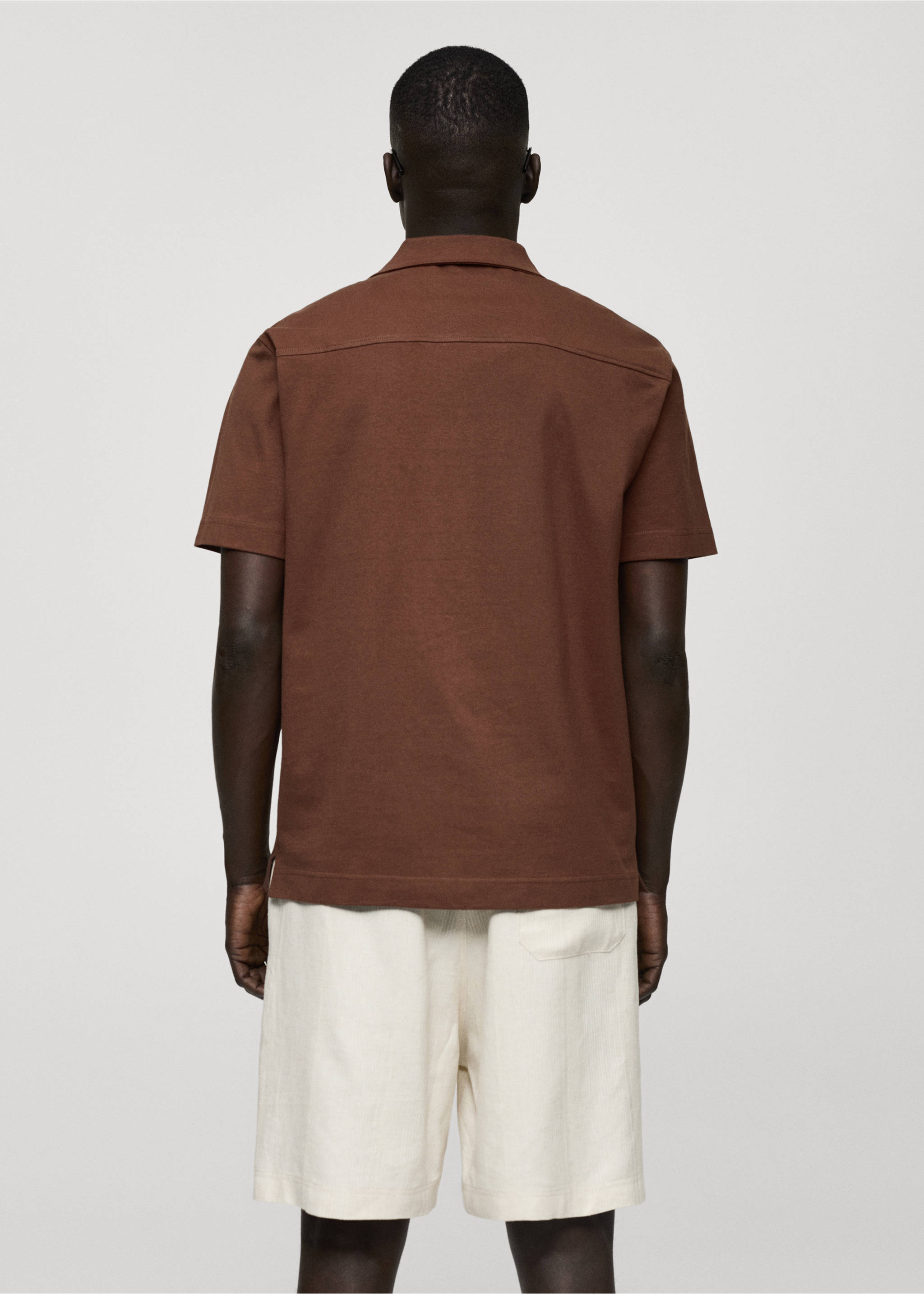 Chemise regular-fit 100 % coton - Verso de l’article, Marron. Ref: 77020609-00.