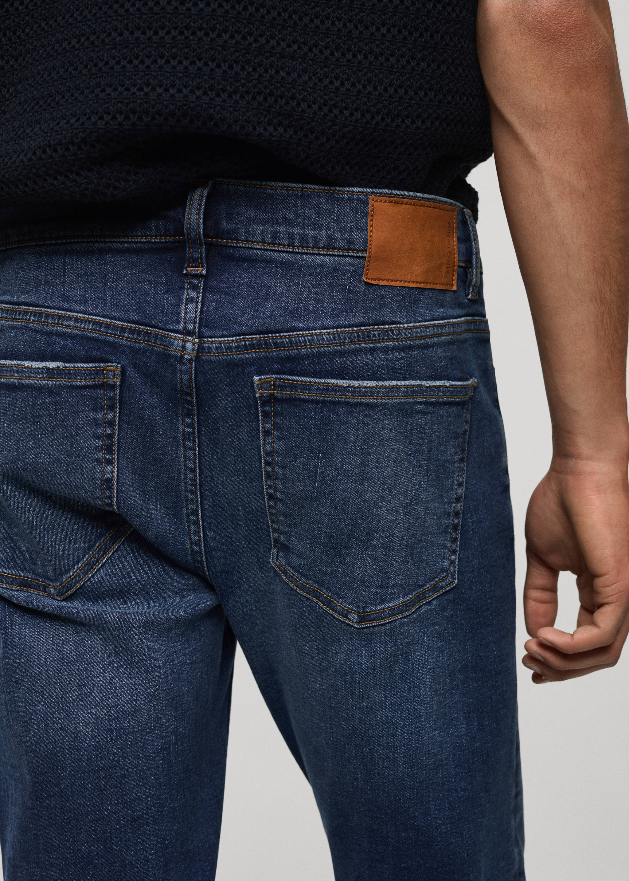 Jude skinny-fit jeans - Details of the article 6, Dark Blue. Ref: 77020619-00.