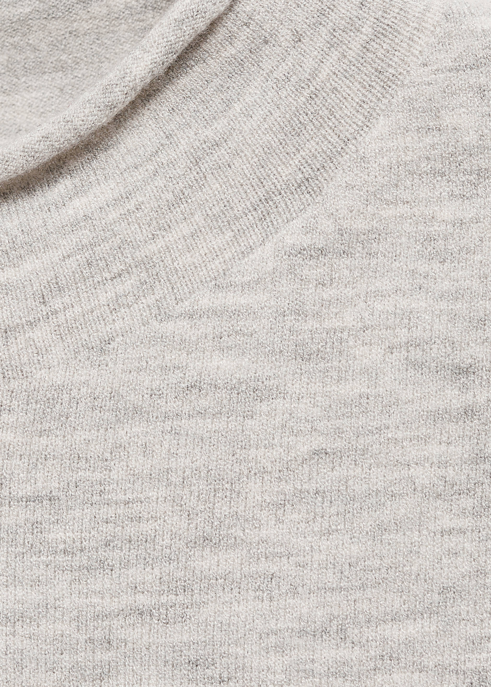 Kurzärmliges Strick-T-Shirt - Detail des Artikels 8