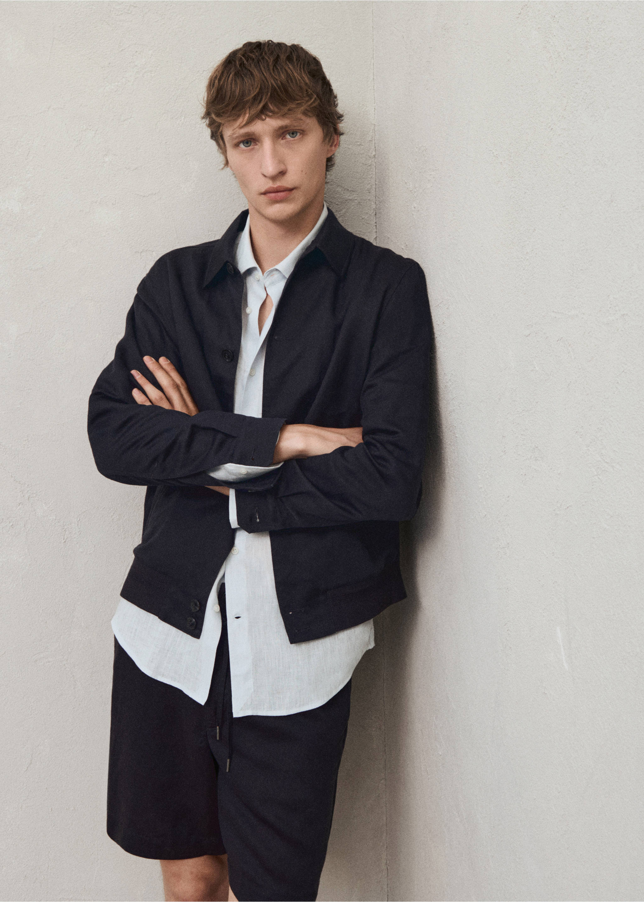 Sobrecamisa barreja tencel lli - Detall de l'article 3, Gris antracita. Ref: 77022535-00.