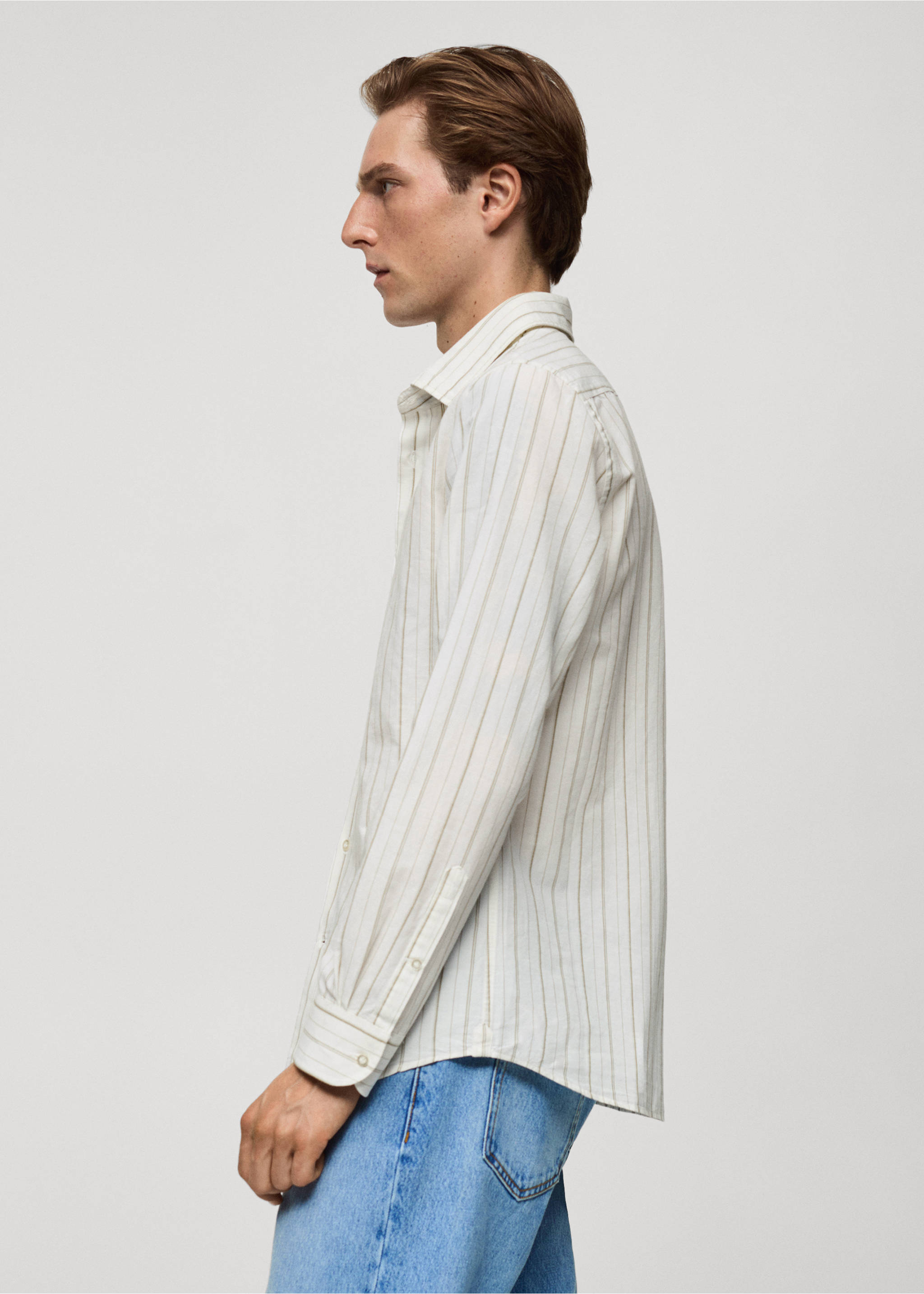 Regular-fit striped cotton-linen shirt - Details of the article 2, Khaki. Ref: 77022538-00.