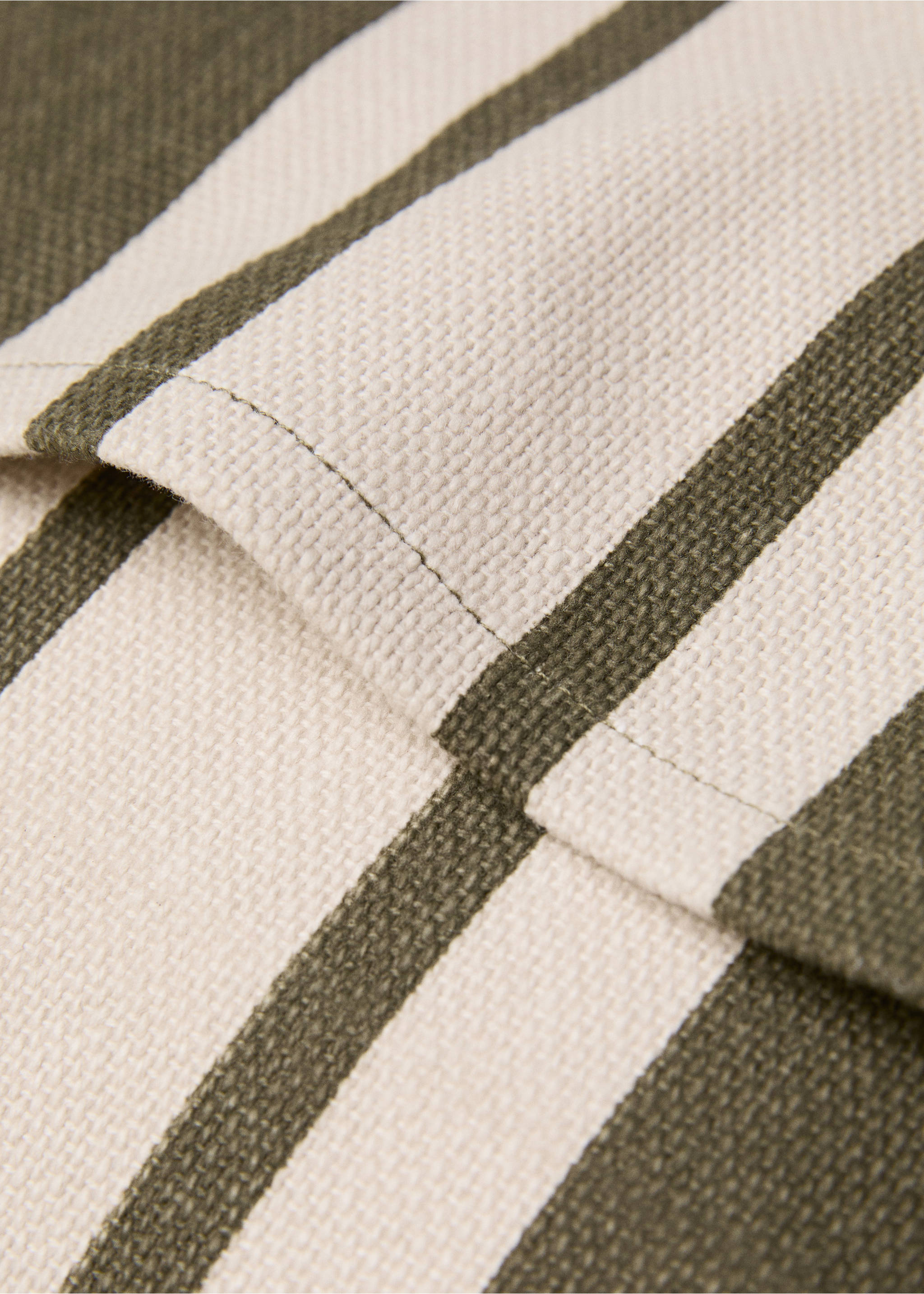 Double-stripe cotton cushion cover 45x45cm - Details of the article 2, Green. Ref: 77022547-00.
