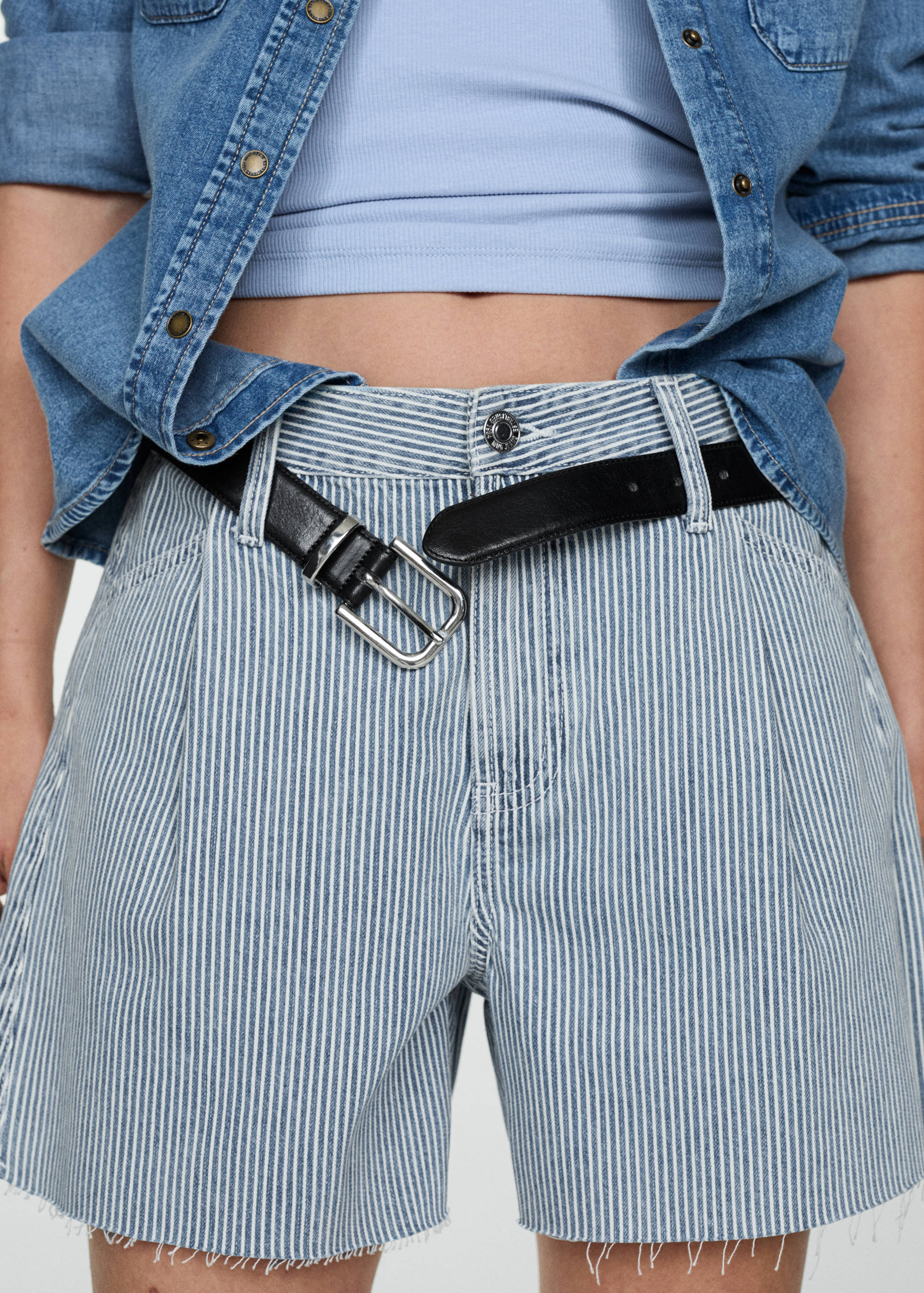 Stripe-print denim shorts - Details of the article 1