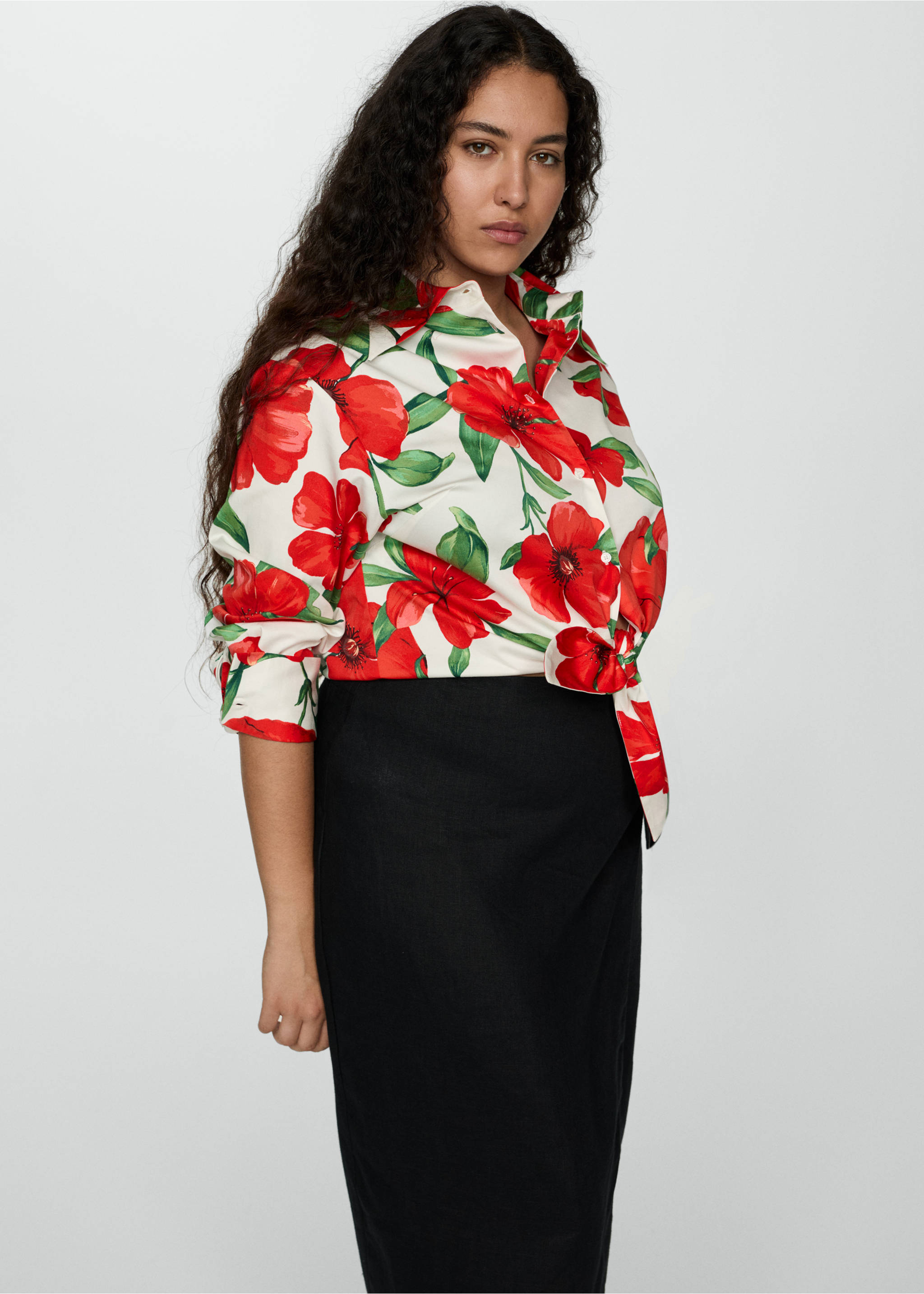 Bow printed shirt - Details of the article 5, Red. Ref: 77022918-00.