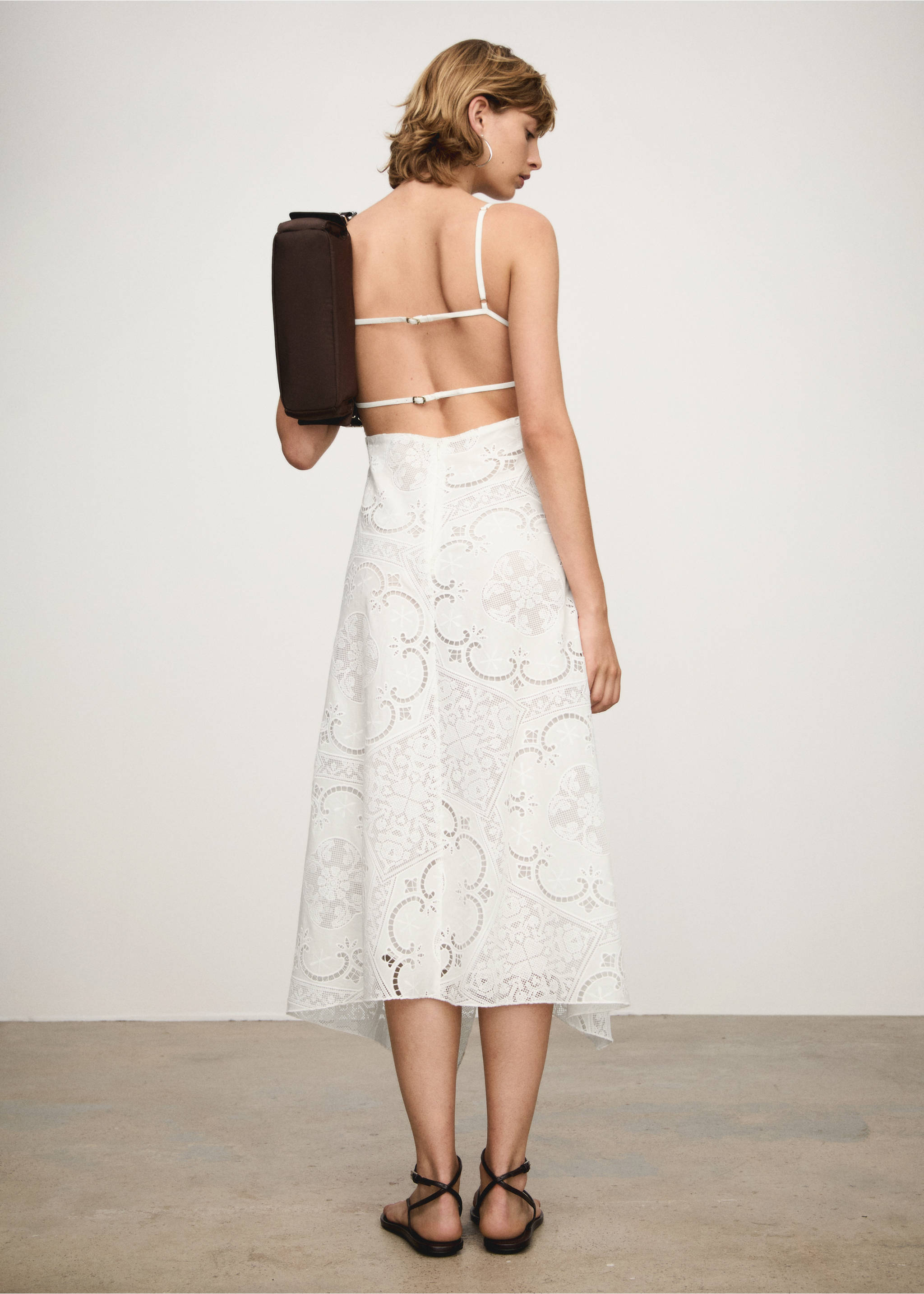 Asymmetrical embroidered dress - Reverse of the article, Off White. Ref: 77022931-00.